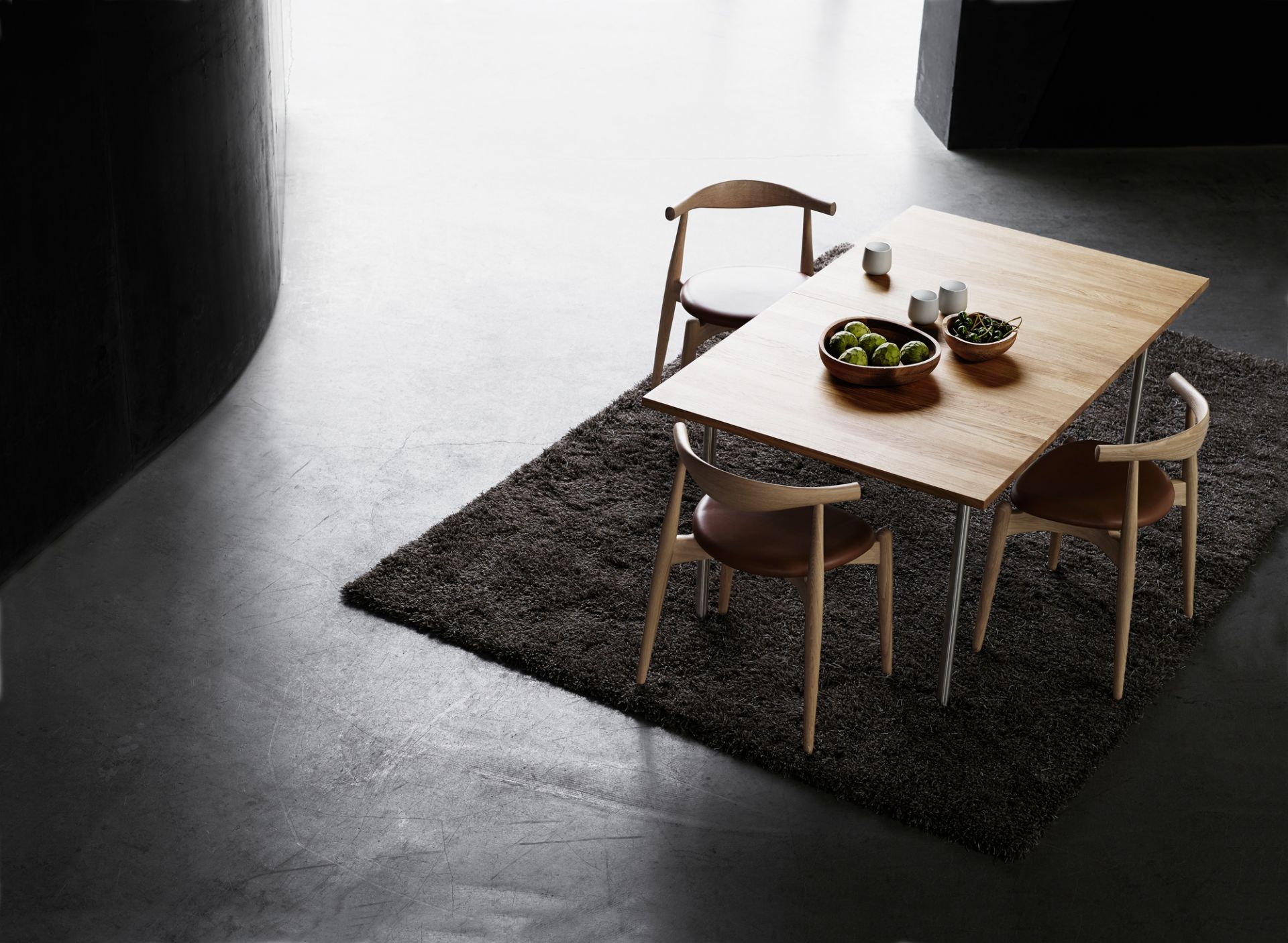 CH20 Elbow Chair upholstered Carl Hansen &amp; Søn frame oak soaped seat leather thor 325