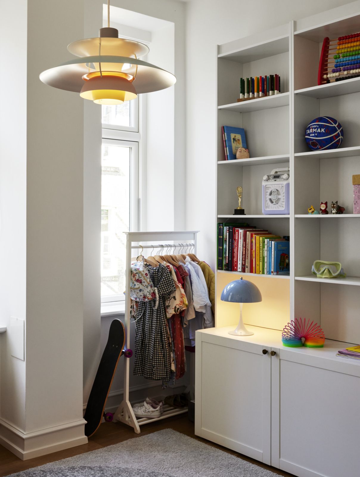 PH 5 Pendant Light Pastel Louis Poulsen Pastel Oyster Grey - Blue Pink