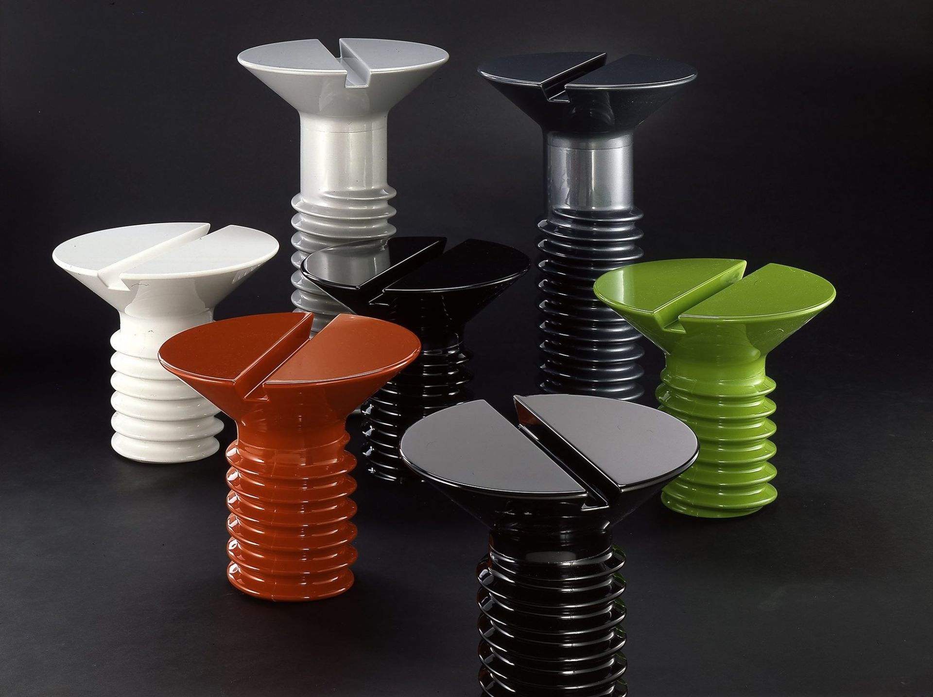 Screw table large black Eero Aarnio Originals