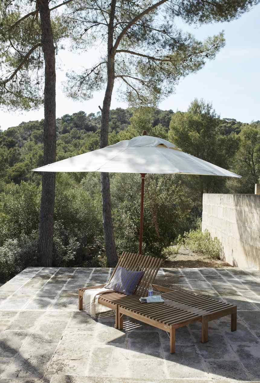 Messina Parasol Skagerak by Fritz Hansen Ø 210 cm / Off white