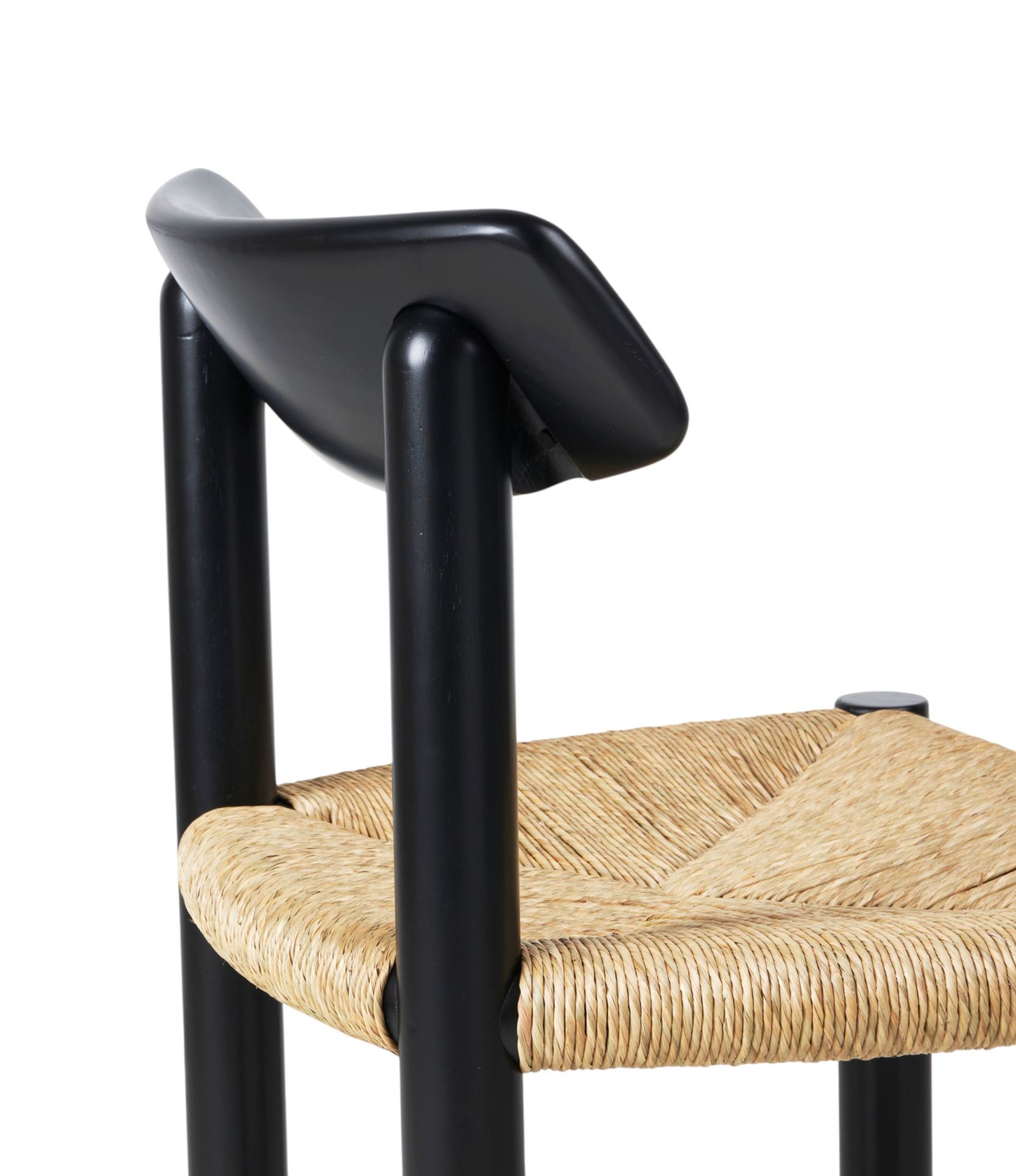 Daumiller Chair Black Pine Gubi