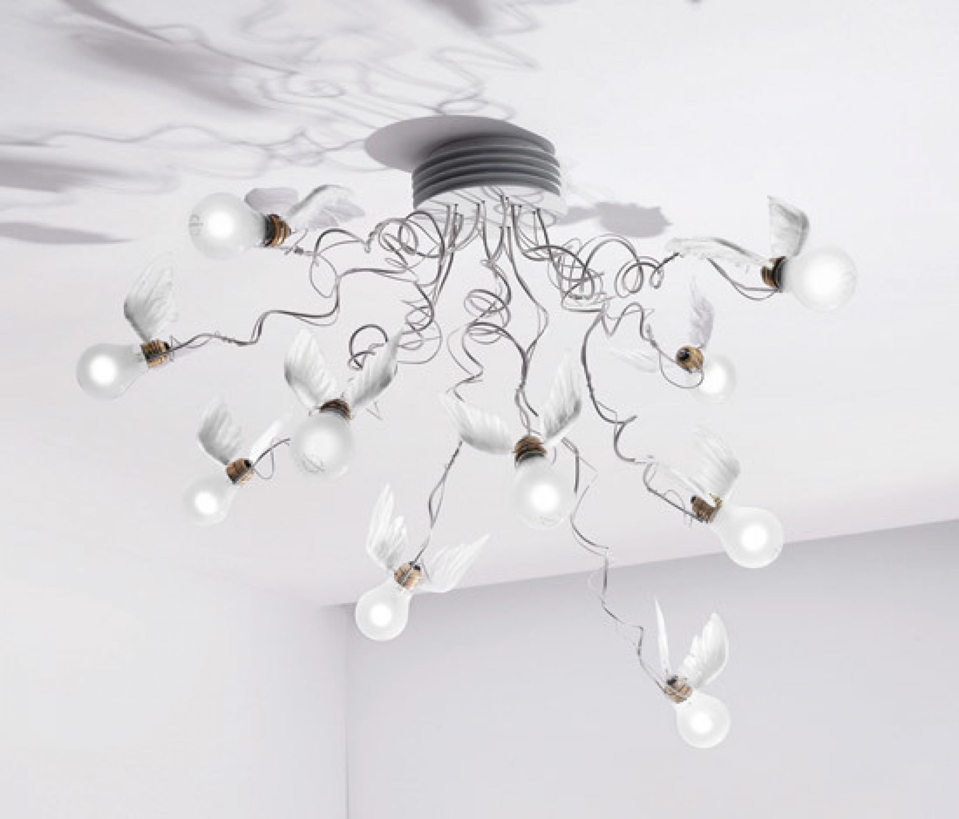 Birdie's Nest LED pendant lamp 220-240 VIngo Maurer