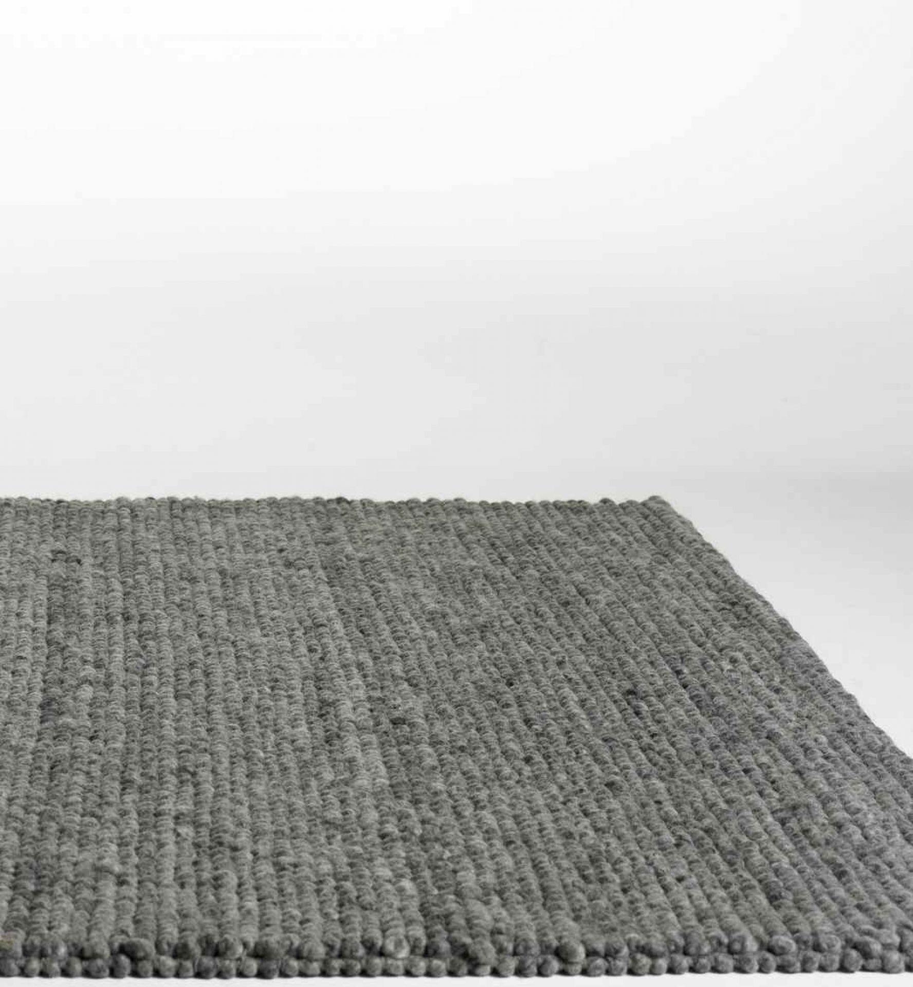 Peas Carpet L 140 x B 80 cm Hay
