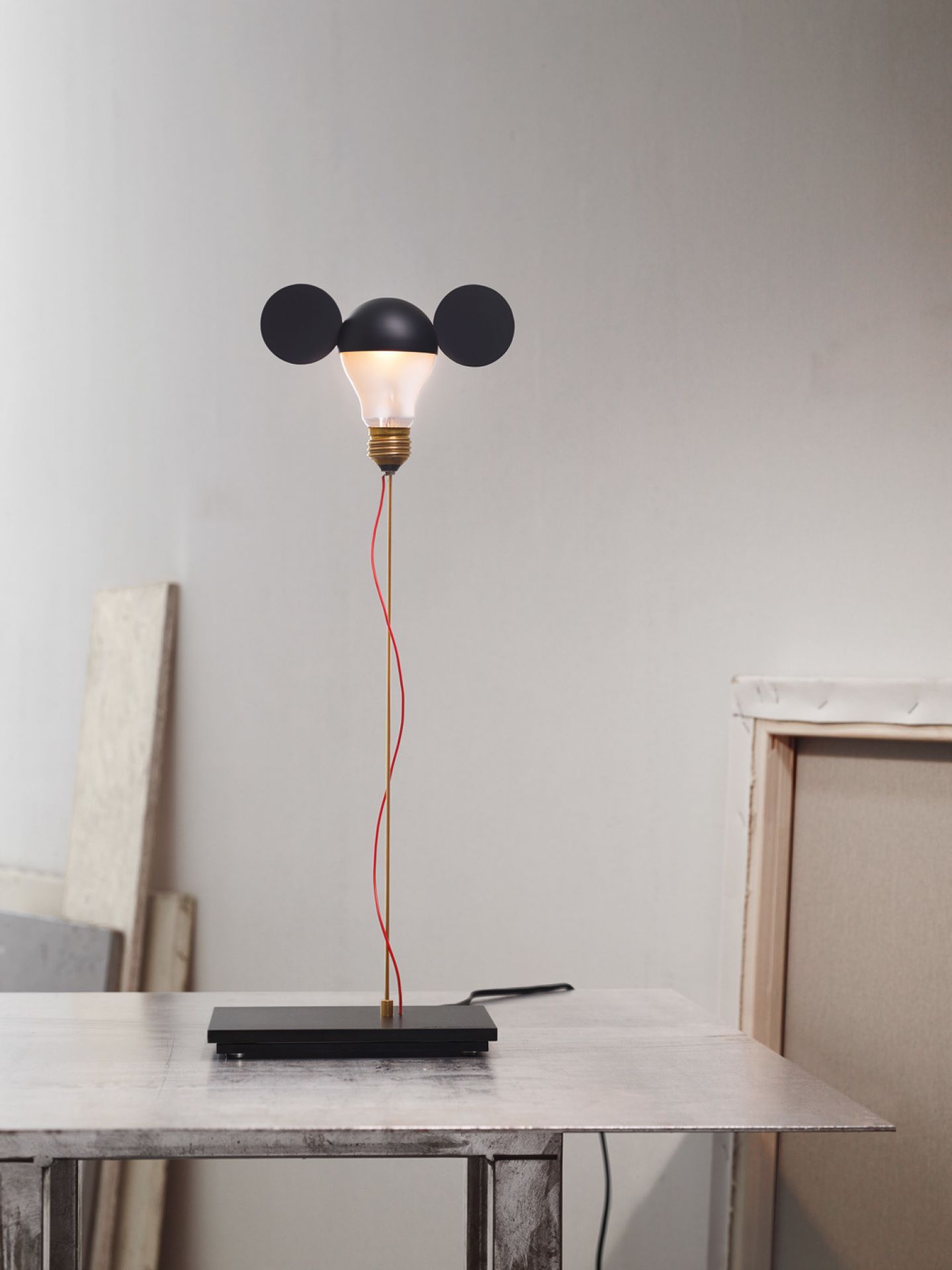 I Ricchi Poveri - Toto table lamp Red Ingo Maurer
