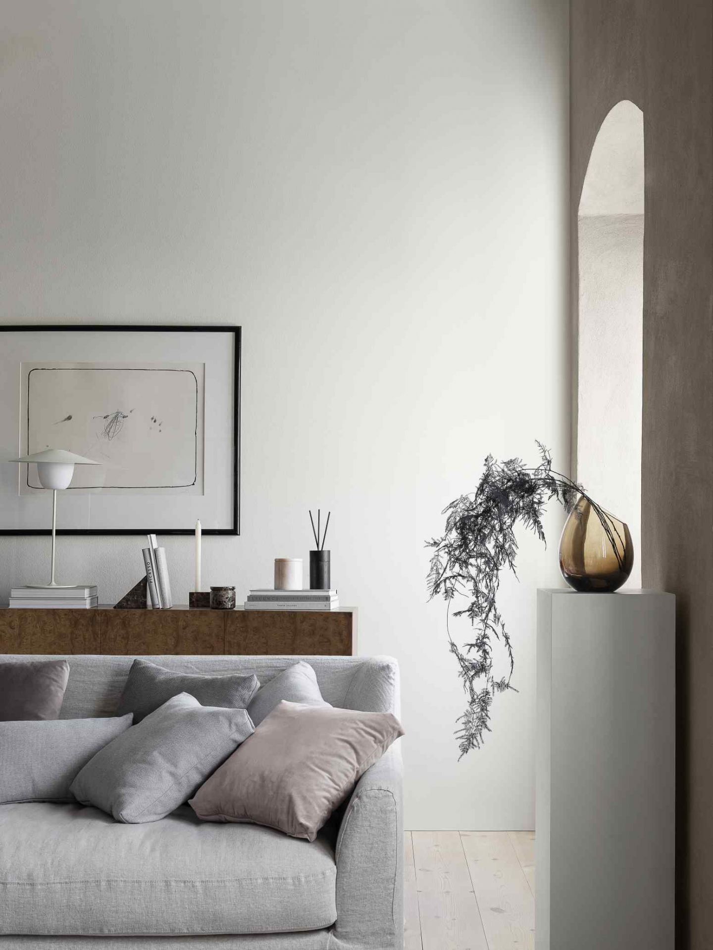 Ani Mobile LED table lamp White Blomus SINGLE PIECES Ani Mobile LED table lamp White Blomus SINGLE PIECES