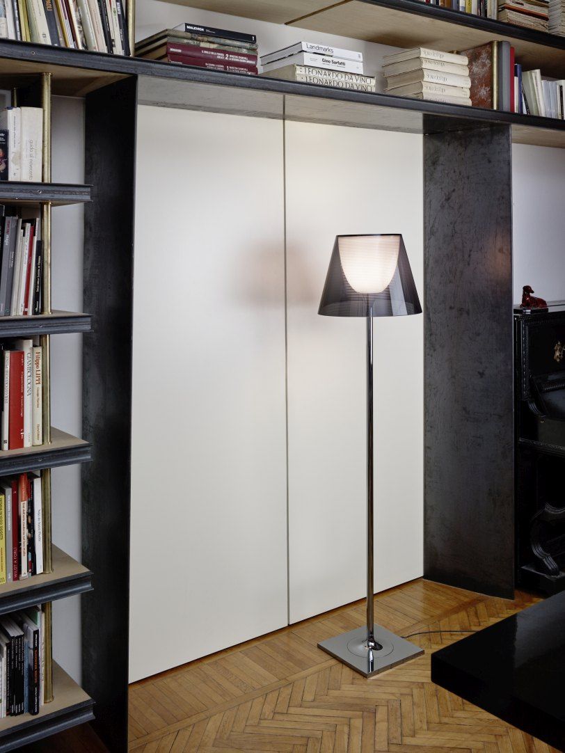 Ktribe F3 Floor lamp Flos