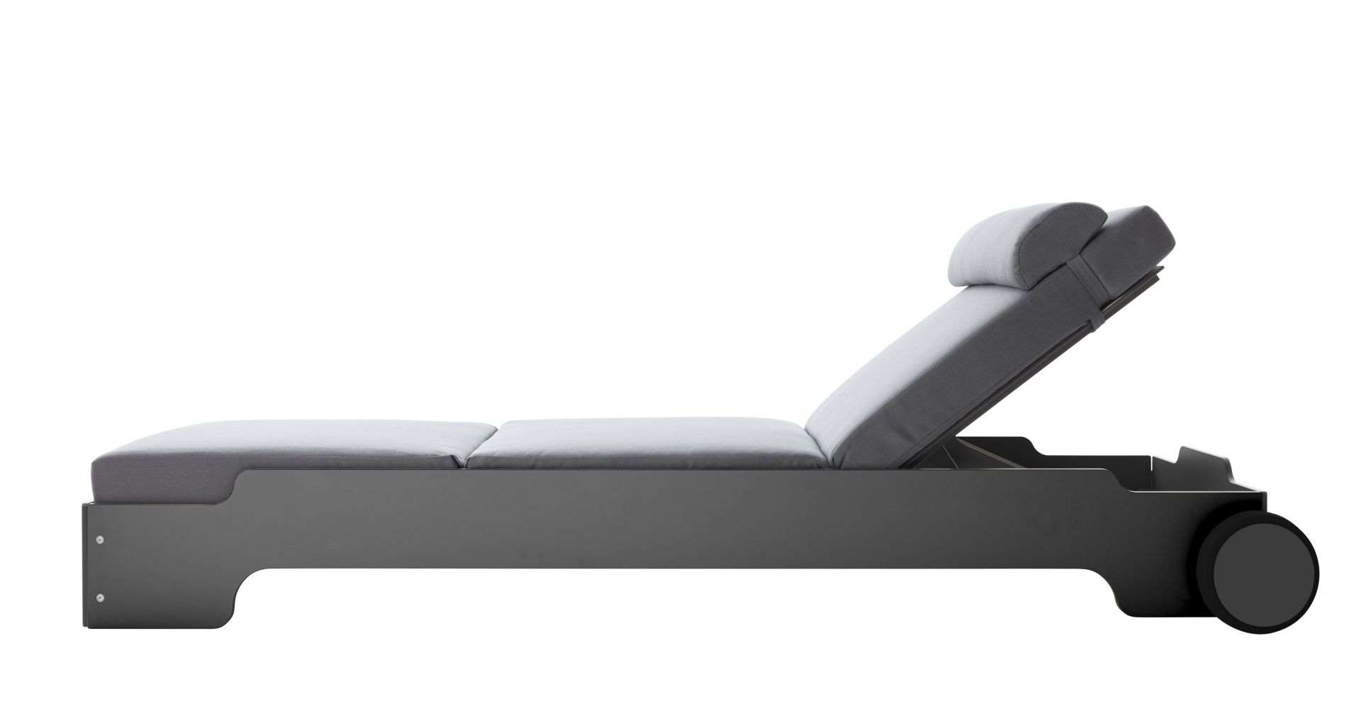 Solara Stacking Lounger incl. Wheels and Upholstery Outdoor Müller Möbelwerkstätten
