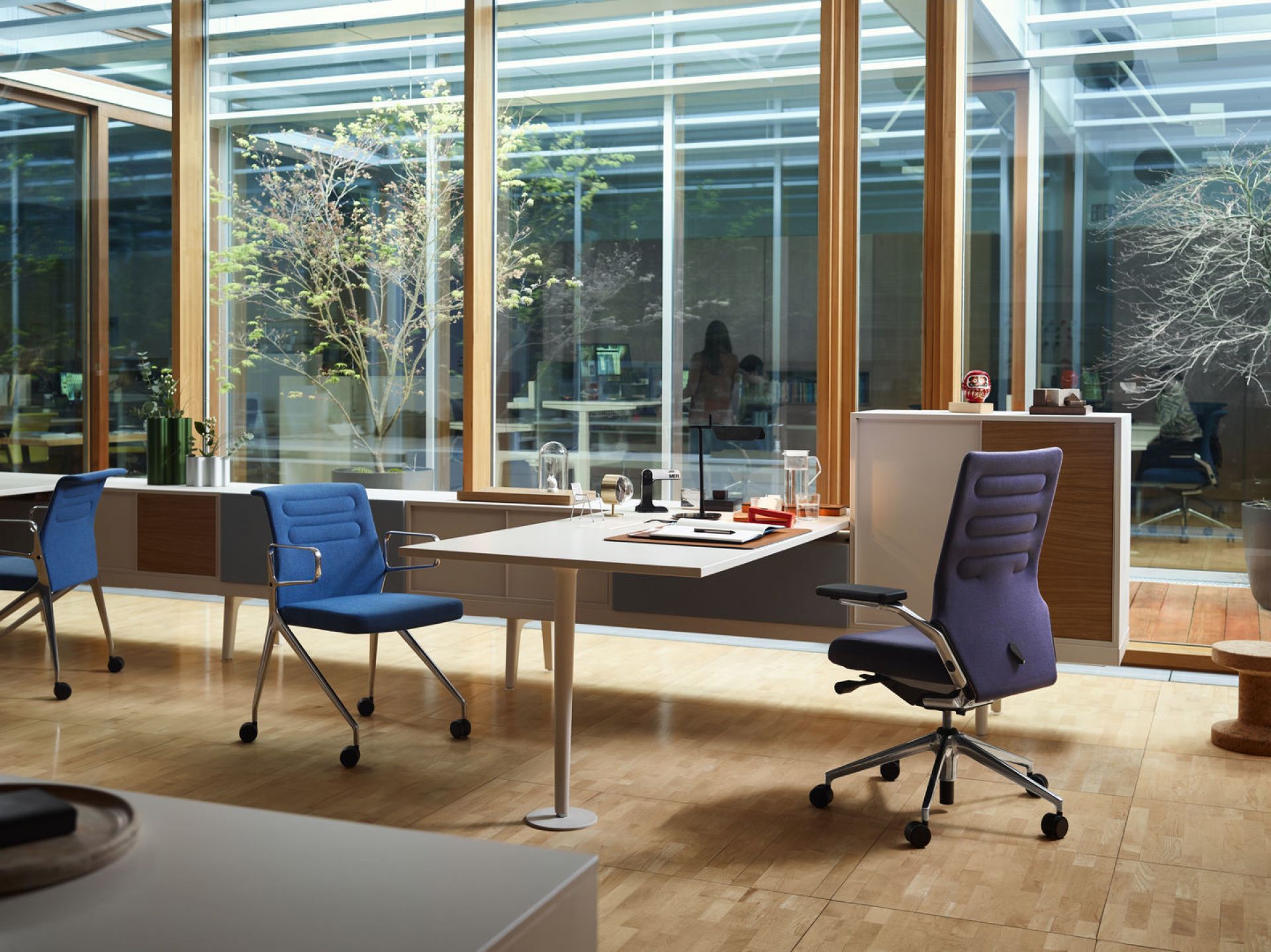 AC5 Work Office Swivel Chair without adjustable Lumbar support Vitra