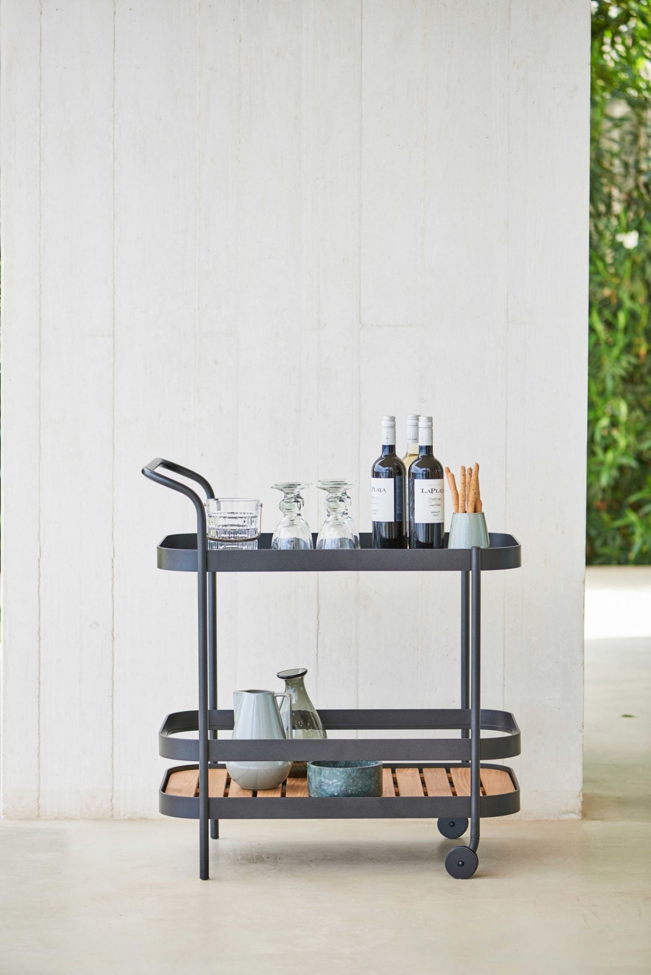 Roll Bar cart lava grey Cane-Line