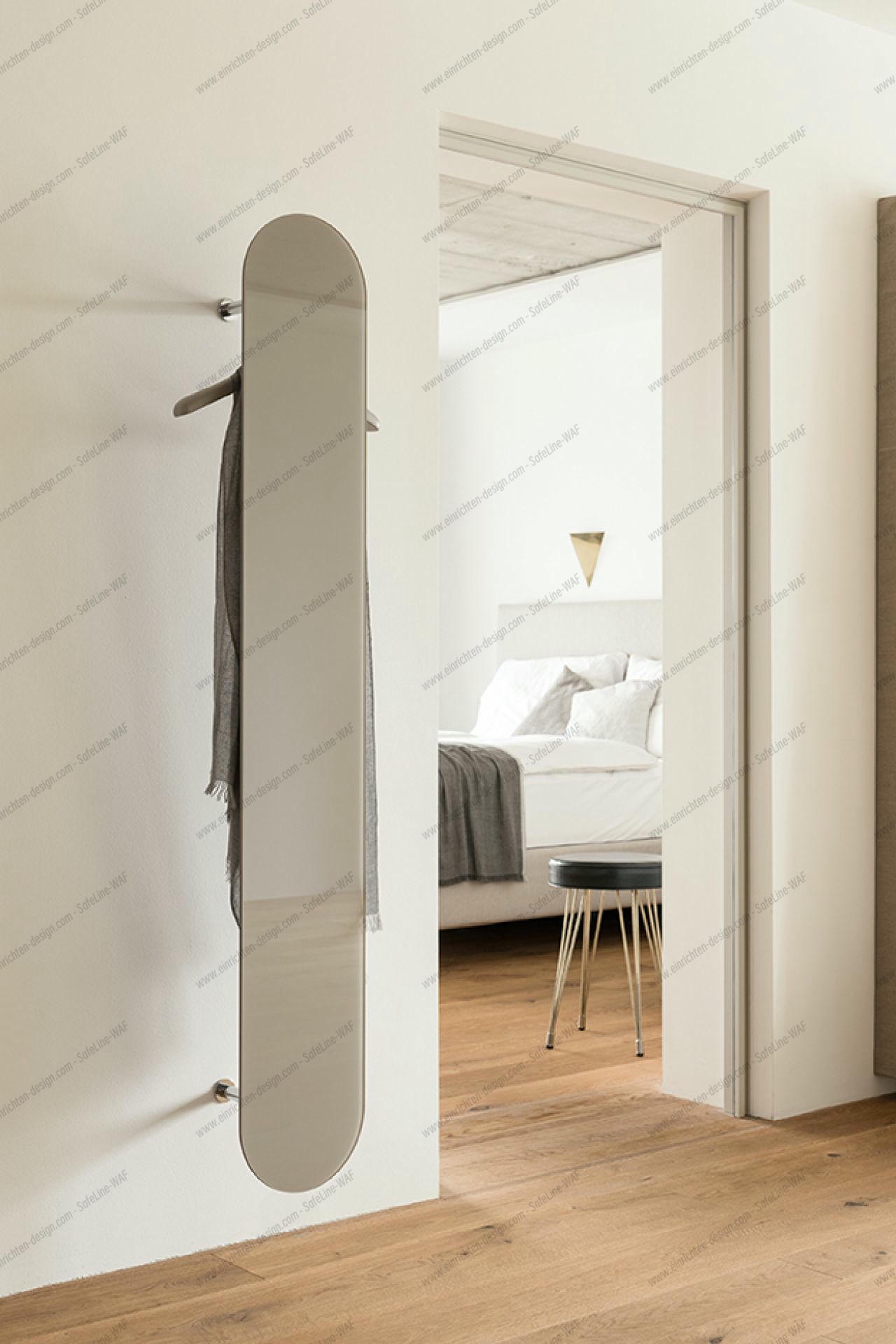 Slot Hanging wardrobe