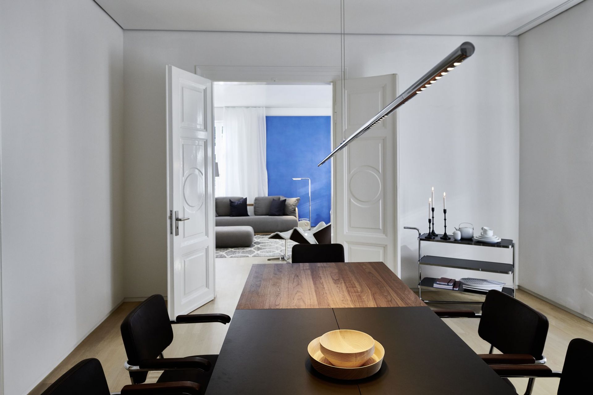LUM 195 Pendant lamp Metal chrome plated Tecnolumen