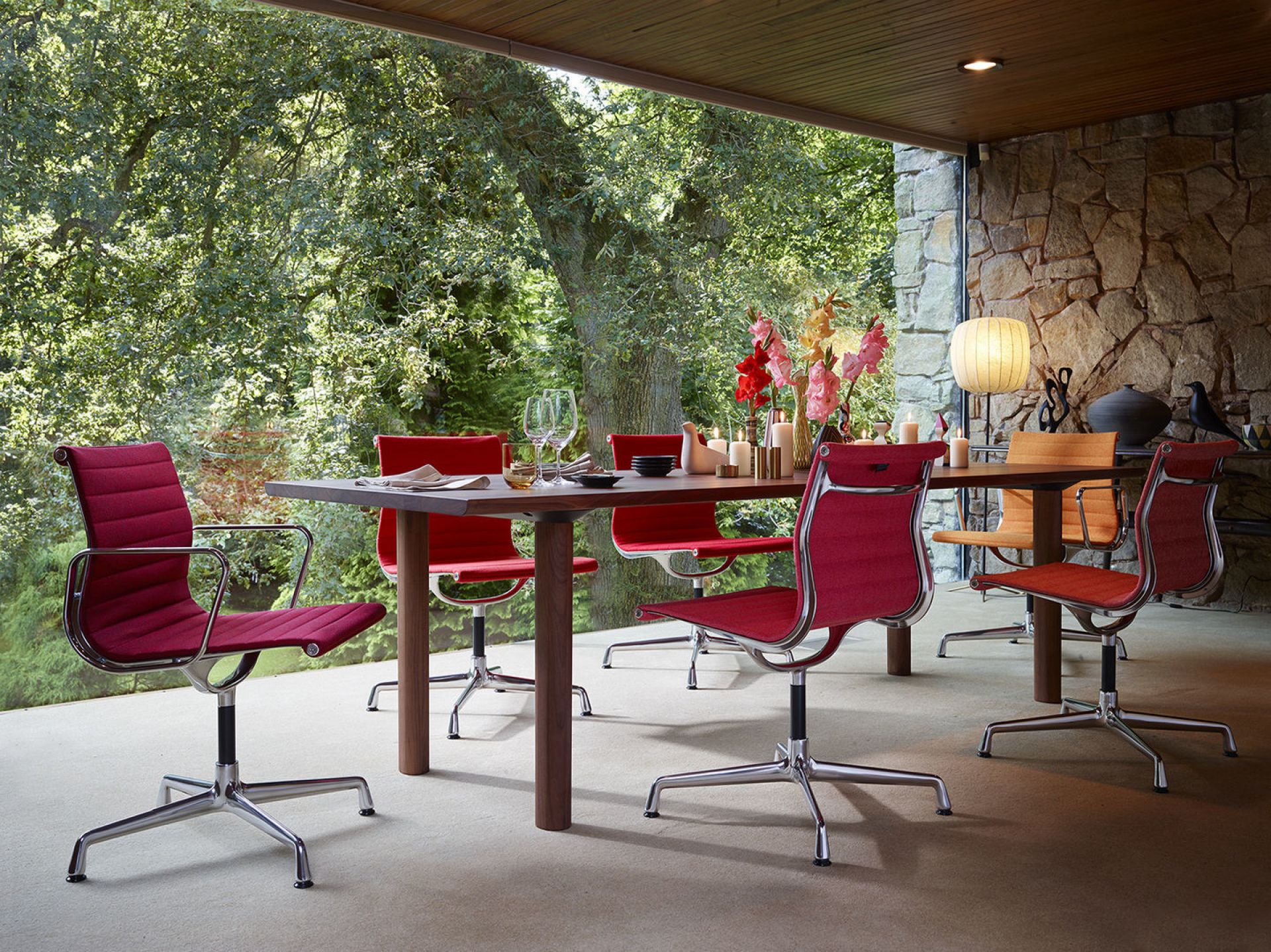 Aluminum Chair EA 103 / EA103 Chair Vitra