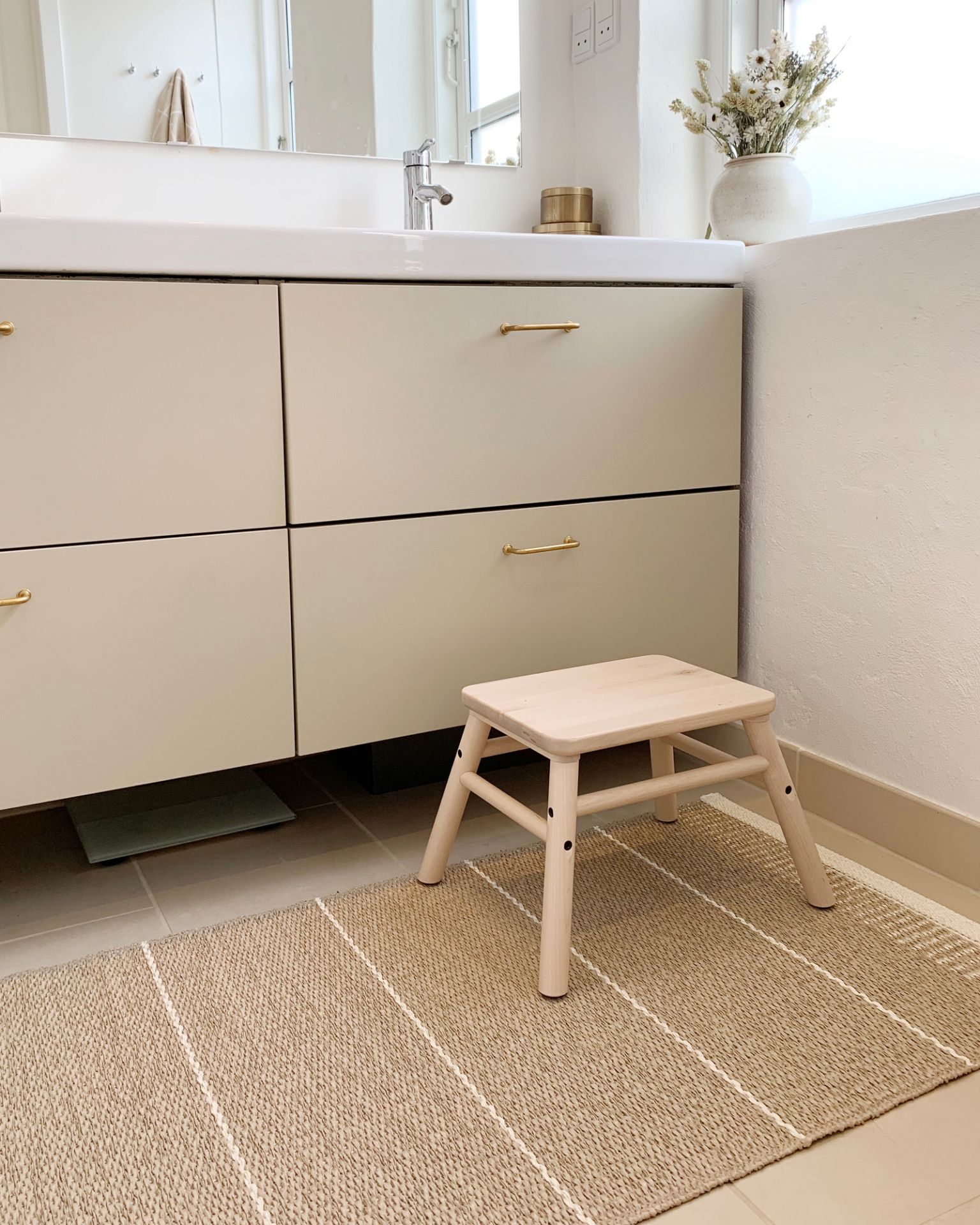 Belle Plastic Carpet 60x200 cm Pappelina