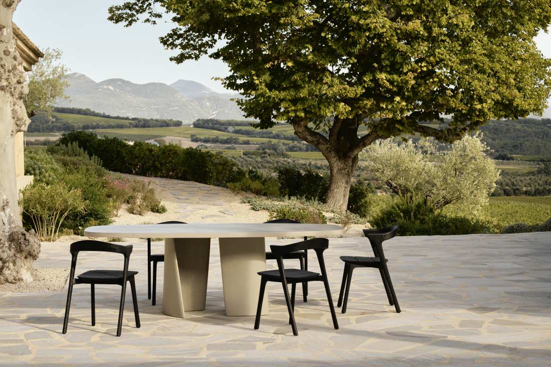 Canyon dining table outdoor concrete Ethnicraft