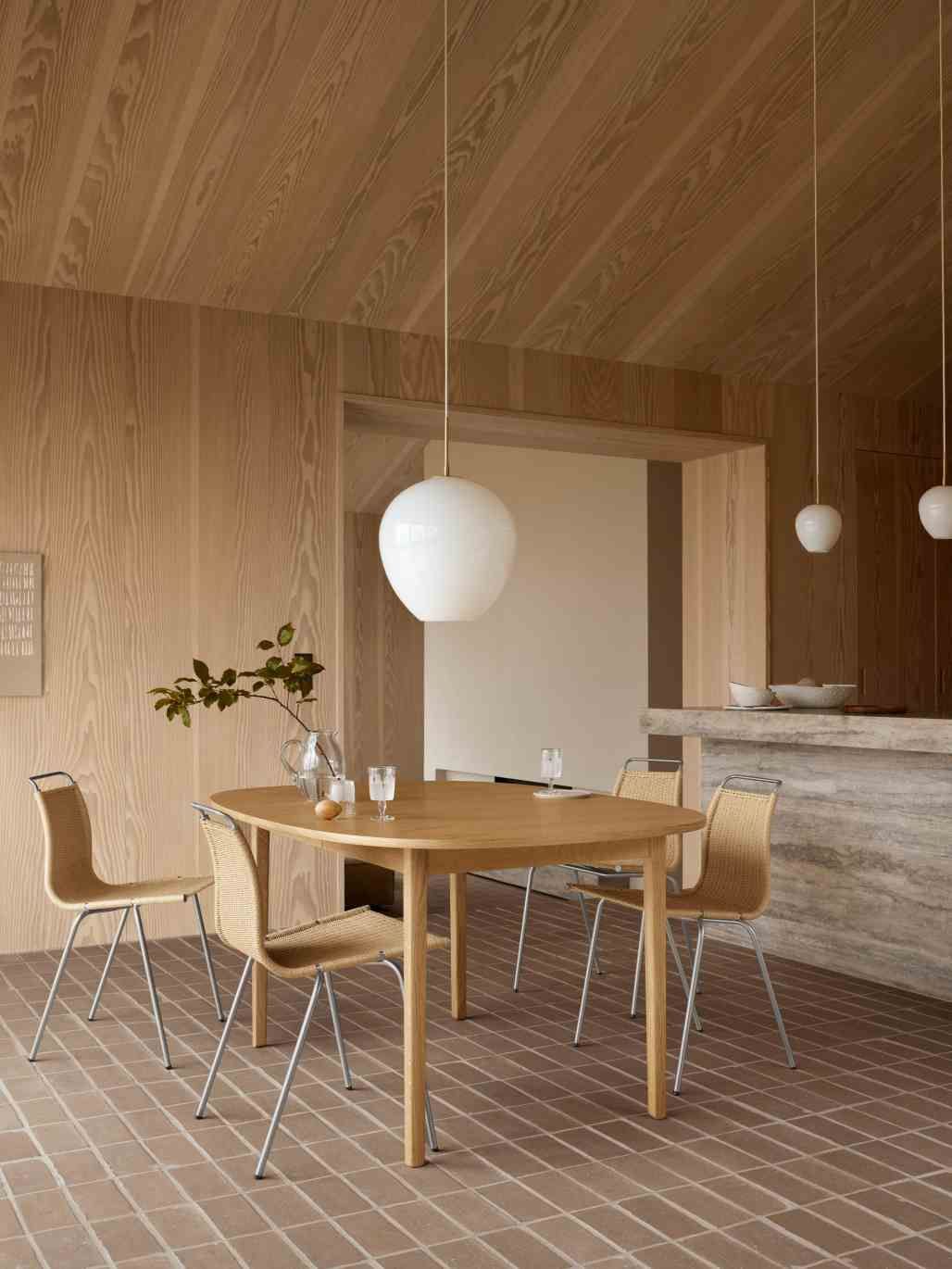 The Tulip pendant light Carl Hansen & Søn