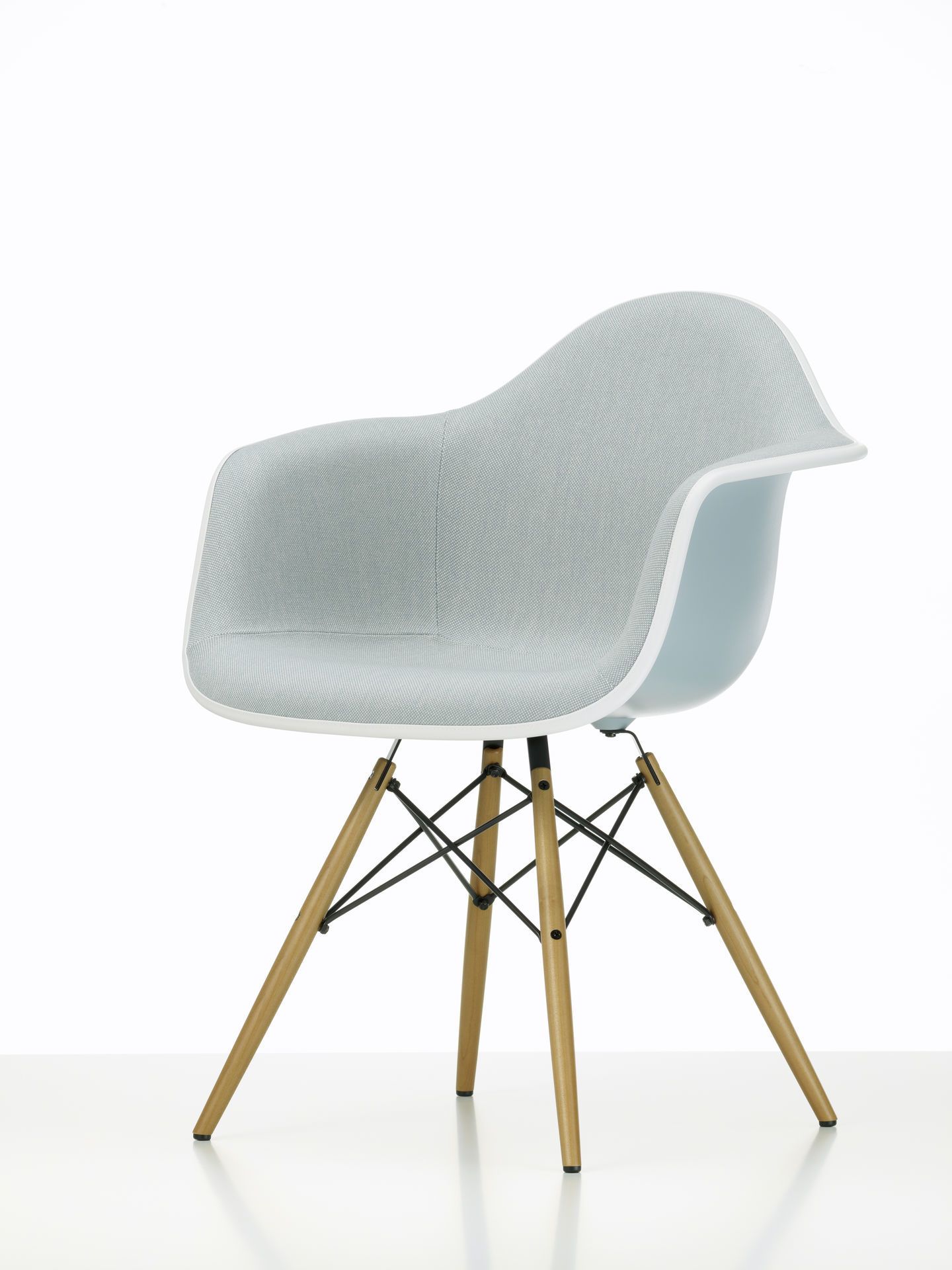 Eames Plastic Arm Chair DAW Chair Fully upholstered Vitra