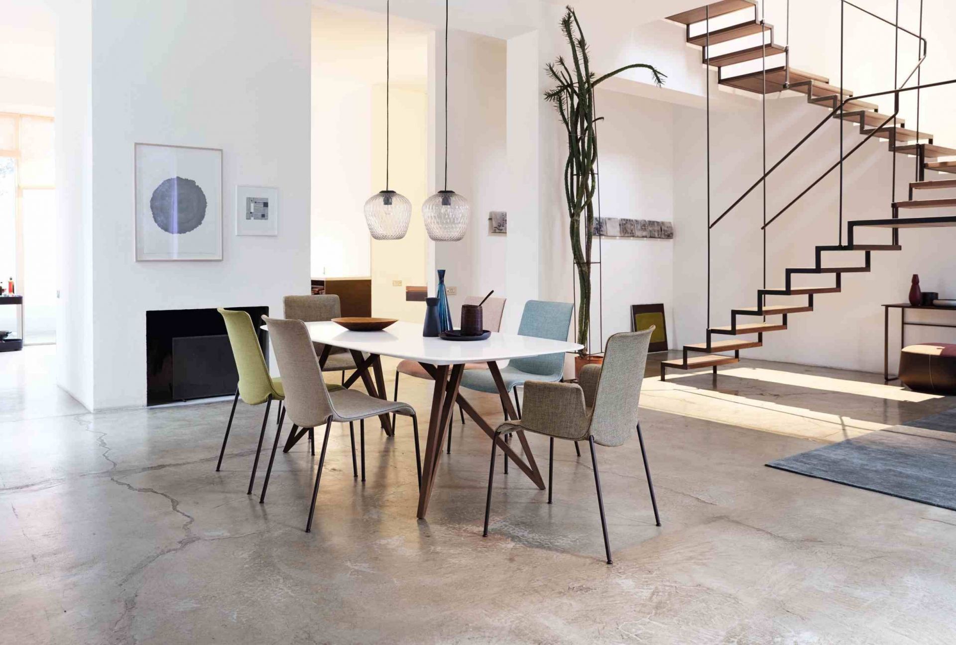 810 Yuuto Console Walter Knoll