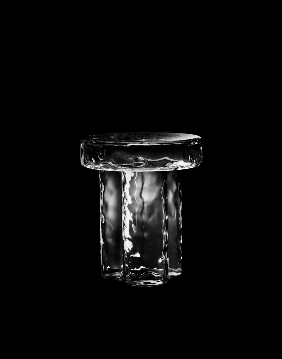 Soda side table Miniforms W 38 x D 38 x H 45 cm / Murano glass transparent