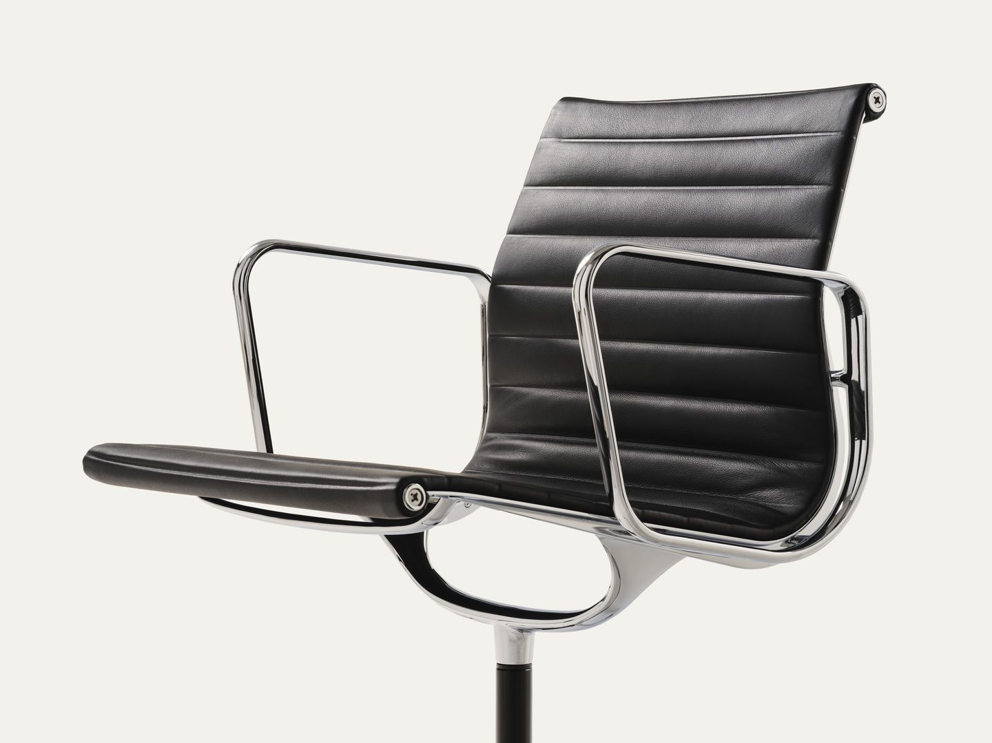 Aluminum Chair EA107 / EA 107 Chair Vitra