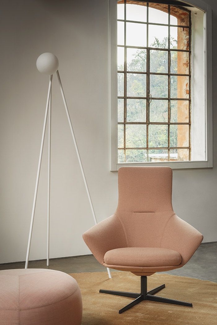 Wing Tip S281 Lounge chair / Armchair La Palma