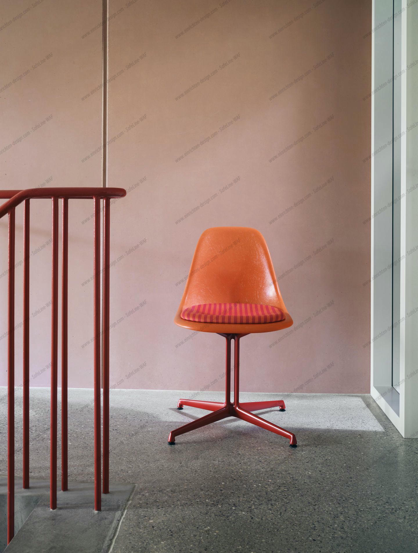 Eames Fibreglass Side Chair La Fonda Red Orange Vitra LIMITED EDITION 