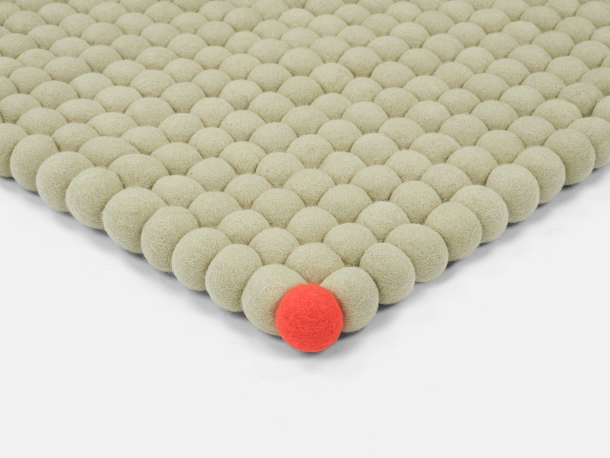 Big One Rectangular Felt carpet 180 x 260 cm myfelt Green beige
