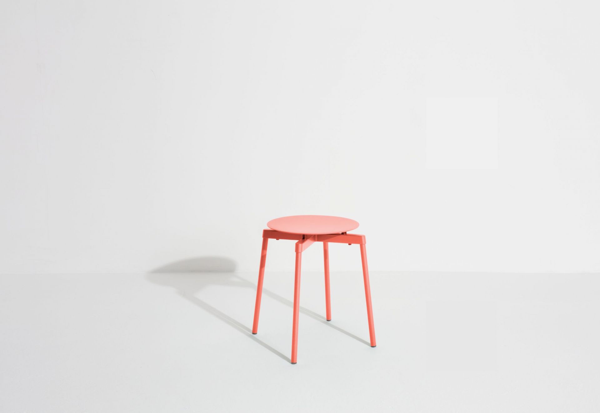 Fromme Stool Stool Petite Friture Coral