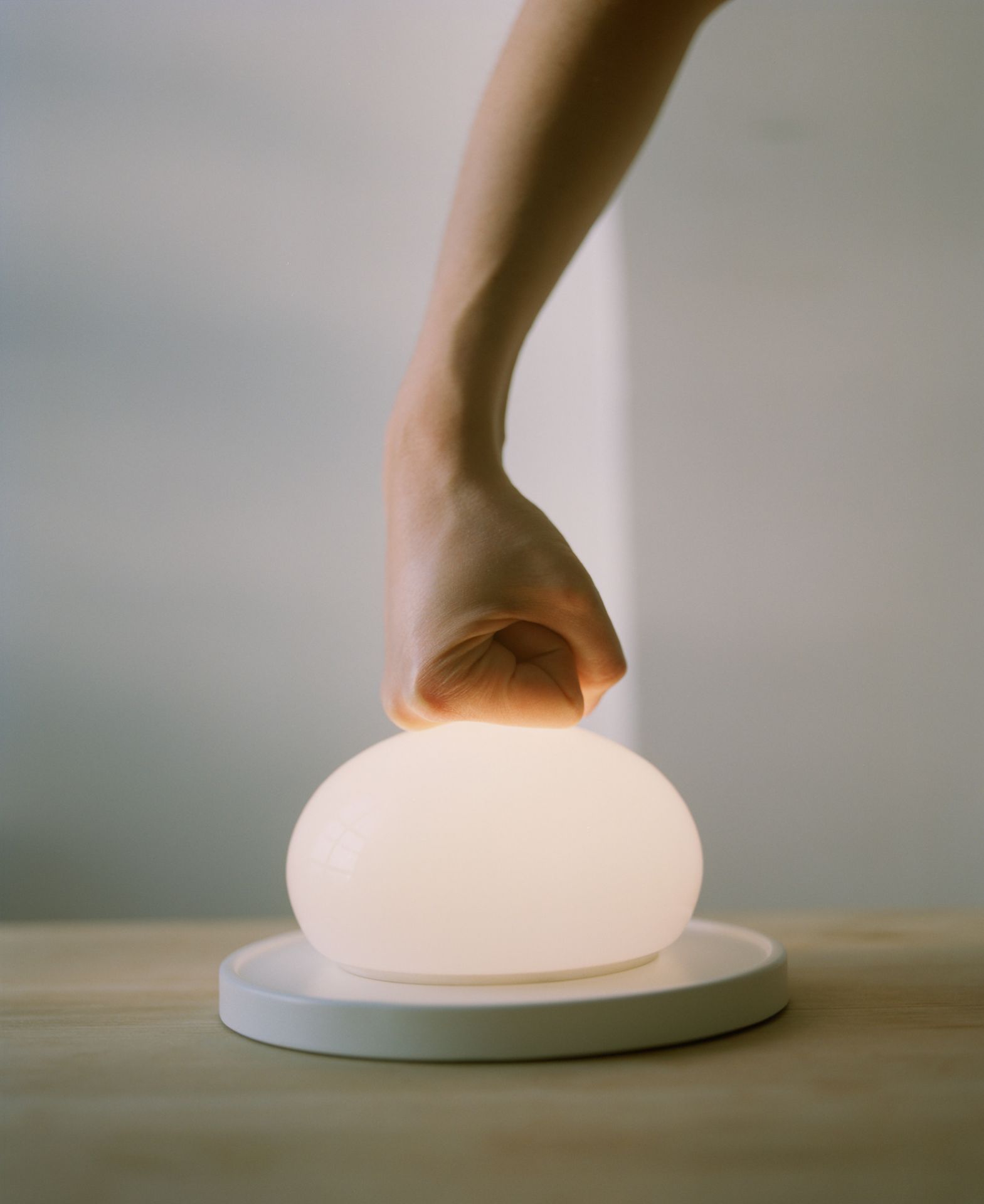 Bolita LED Table lamp Marset shade gray