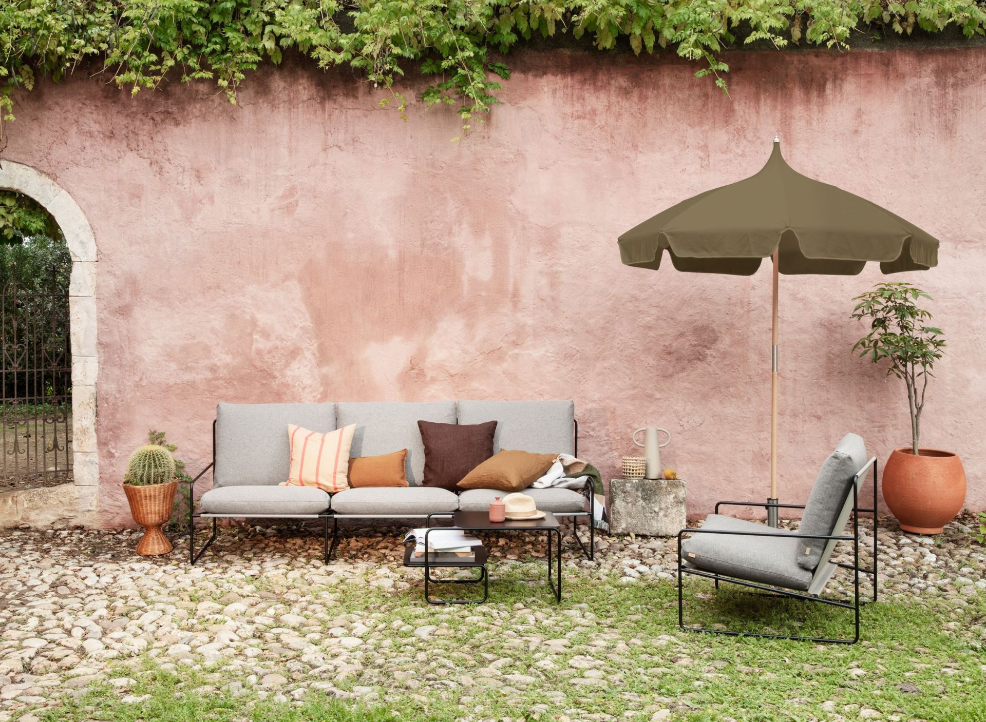 Desert 1 Seater Outdoor Armchair Black Frame Ferm Living 