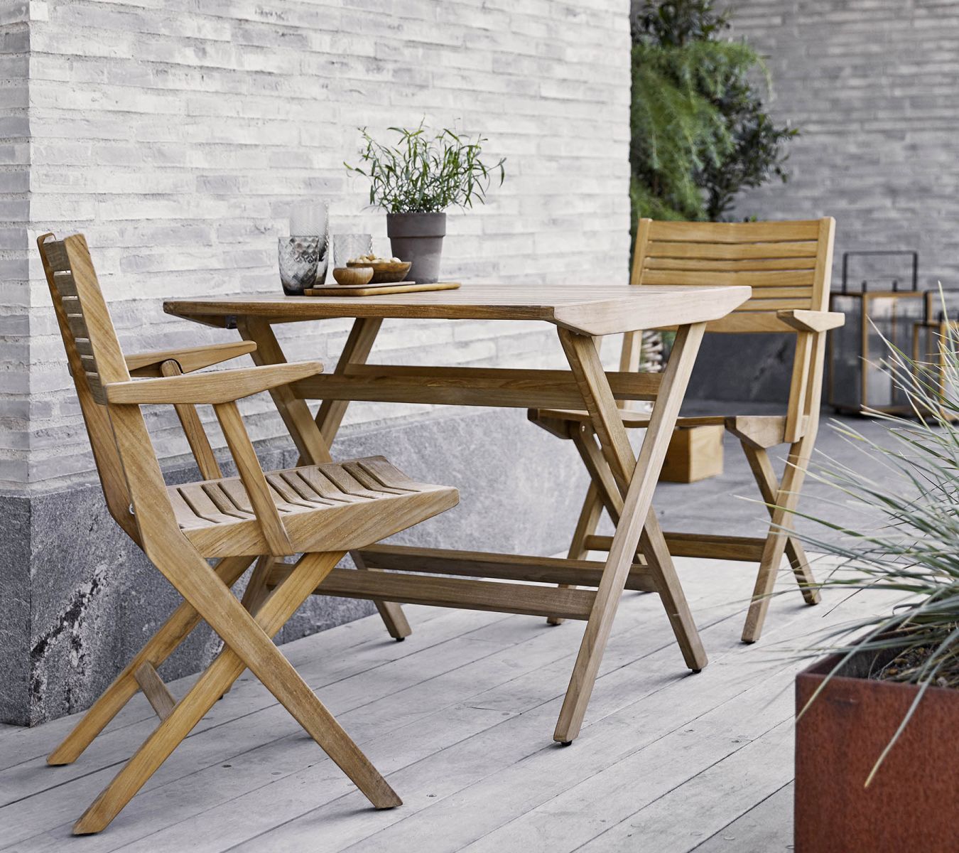 Flip Armchair Cane-Line