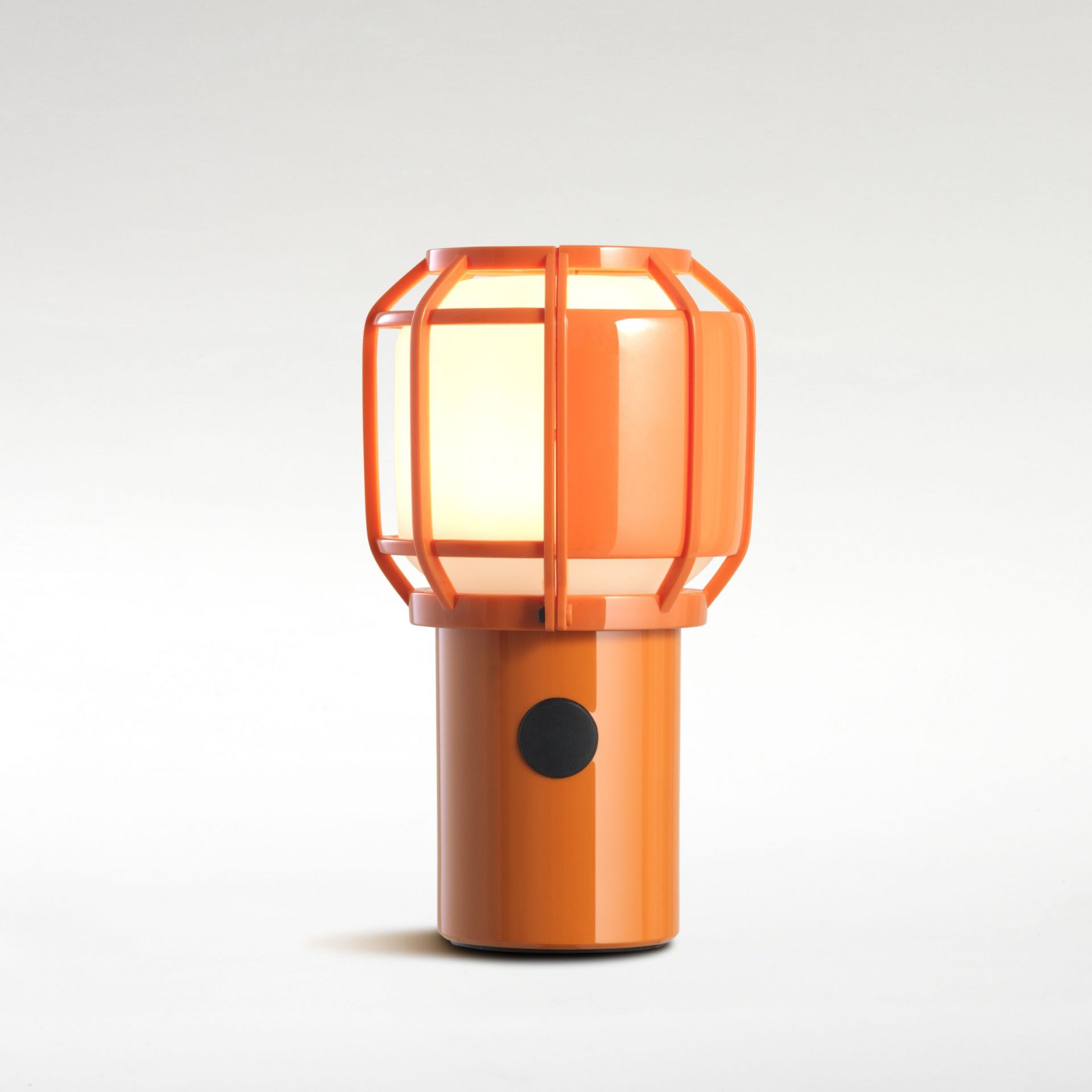 Chispa table lamp / rechargeable battery lamp Marset SINGLE PIECE