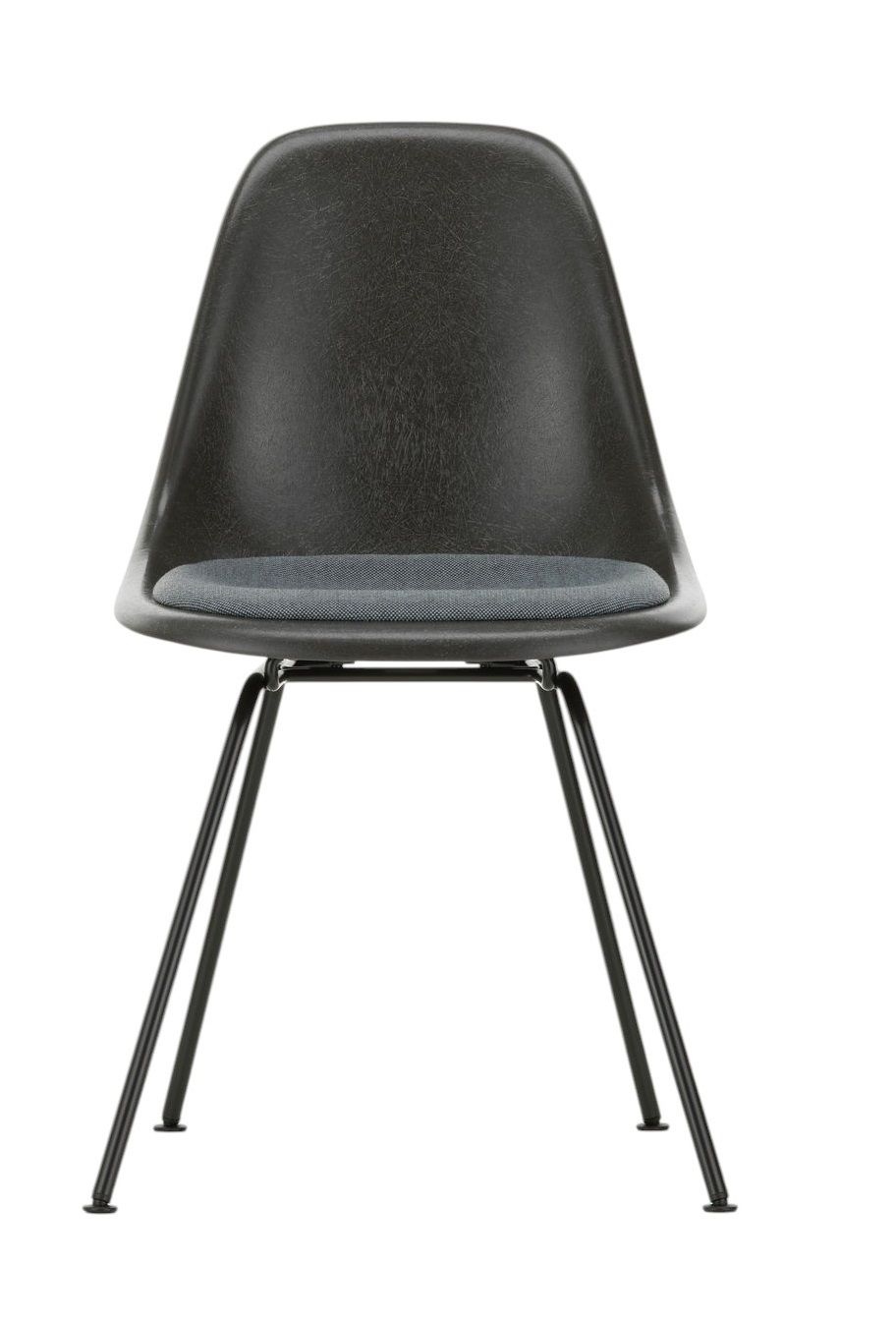 Eames Fibreglass Chair DSX Chair with seat cushion Vitra