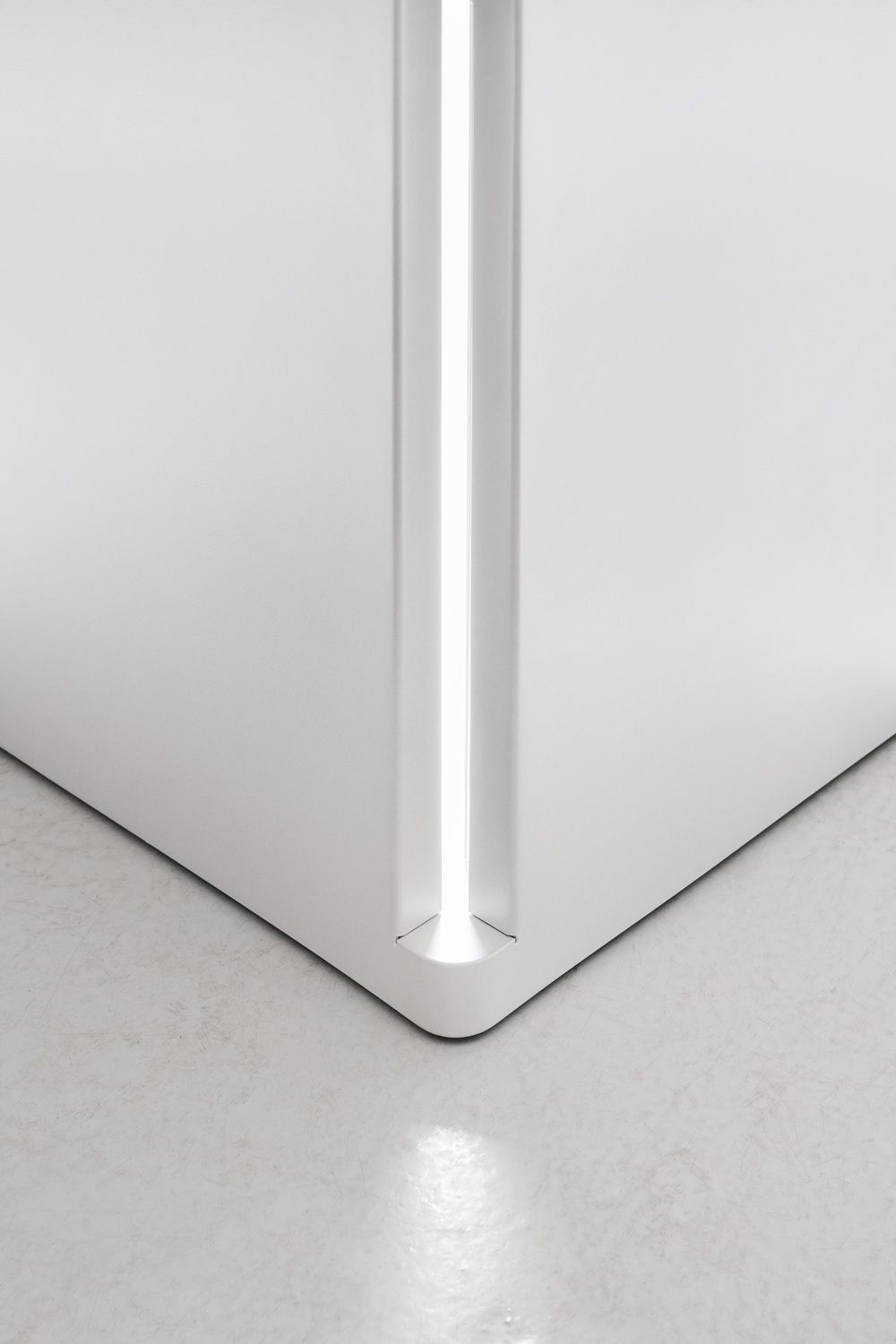 Ambito Side table Tola Dolza side table