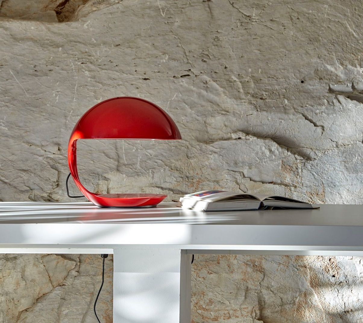 Cobra Table Lamp Martinelli Luce
