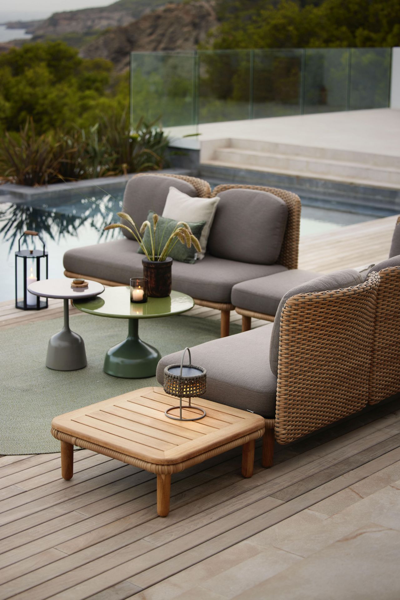Arch Outdoor Coffee Table with Teak Table Top Cane-Line