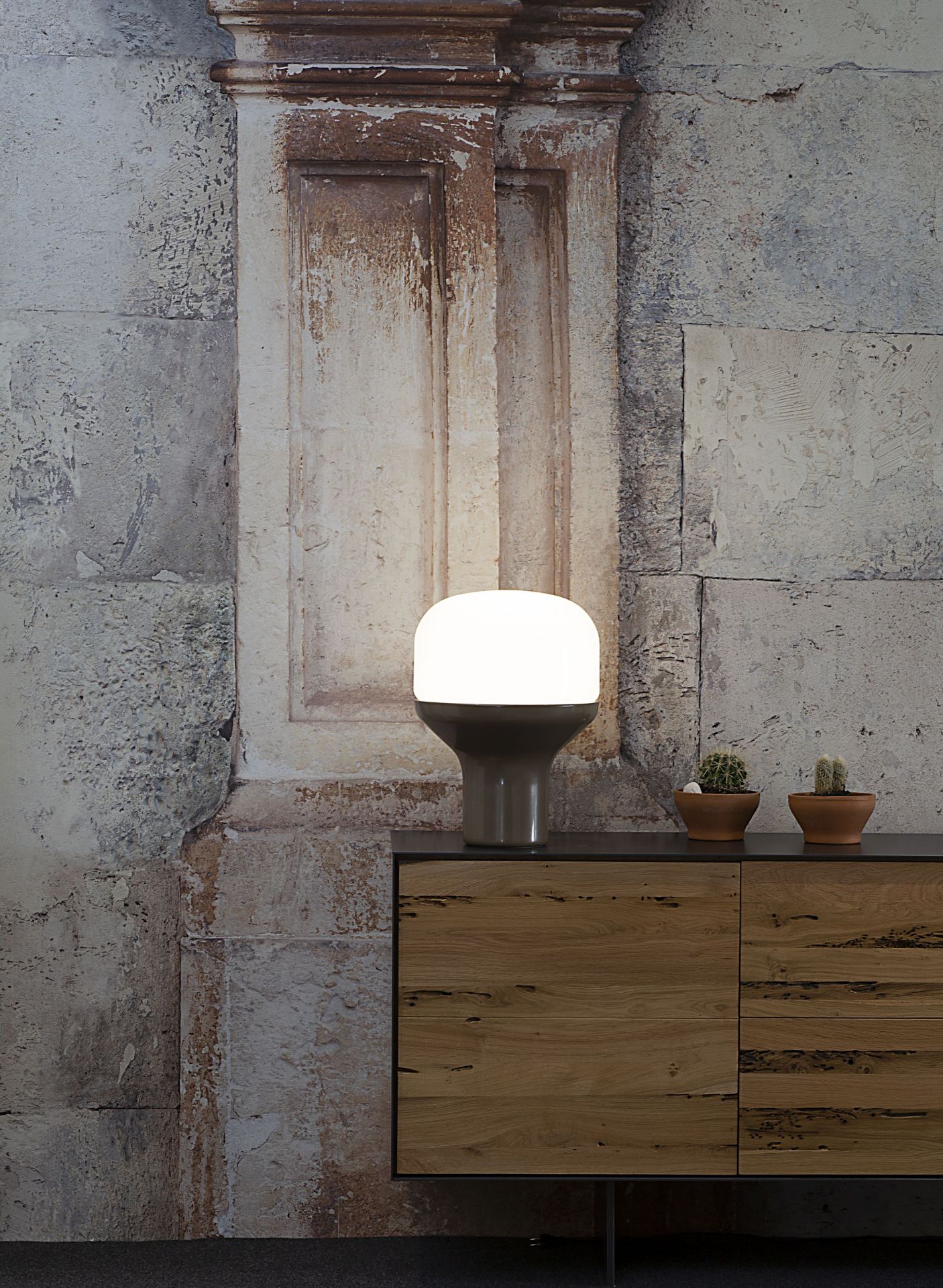 Delux Table Lamp Martinelli Luce