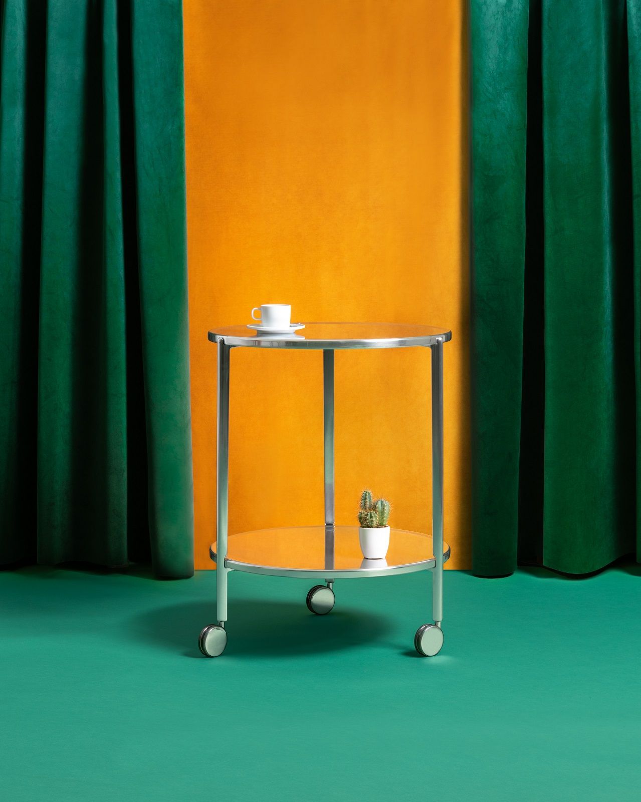 Tambour side table Magis