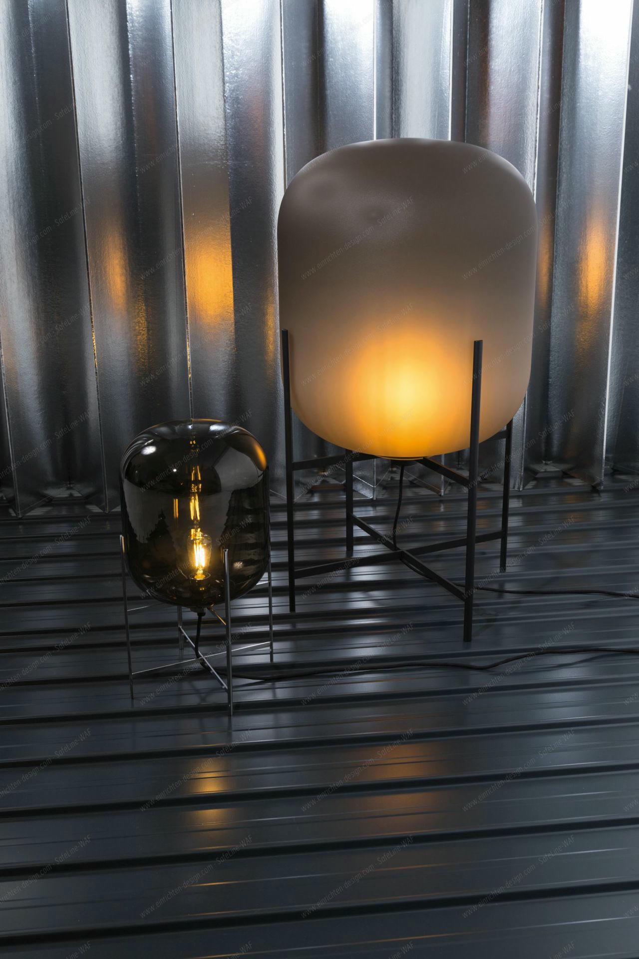 Oda Big floor lamp moonlight white - frame white Pulpo Oda Big floor lamp moonlight white - frame white Pulpo