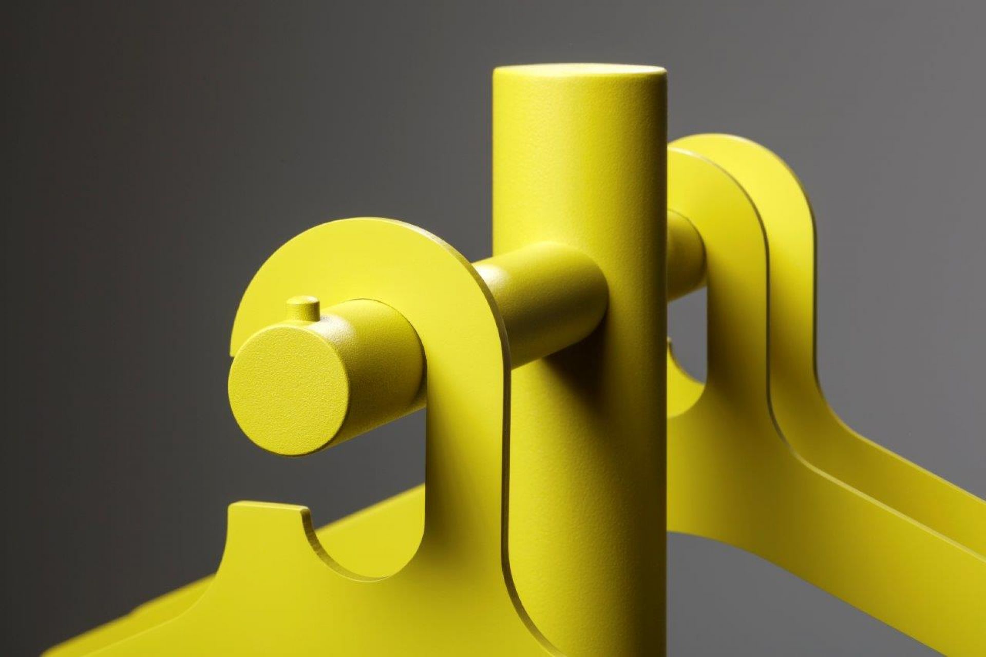 Pole coat hanger Cascando