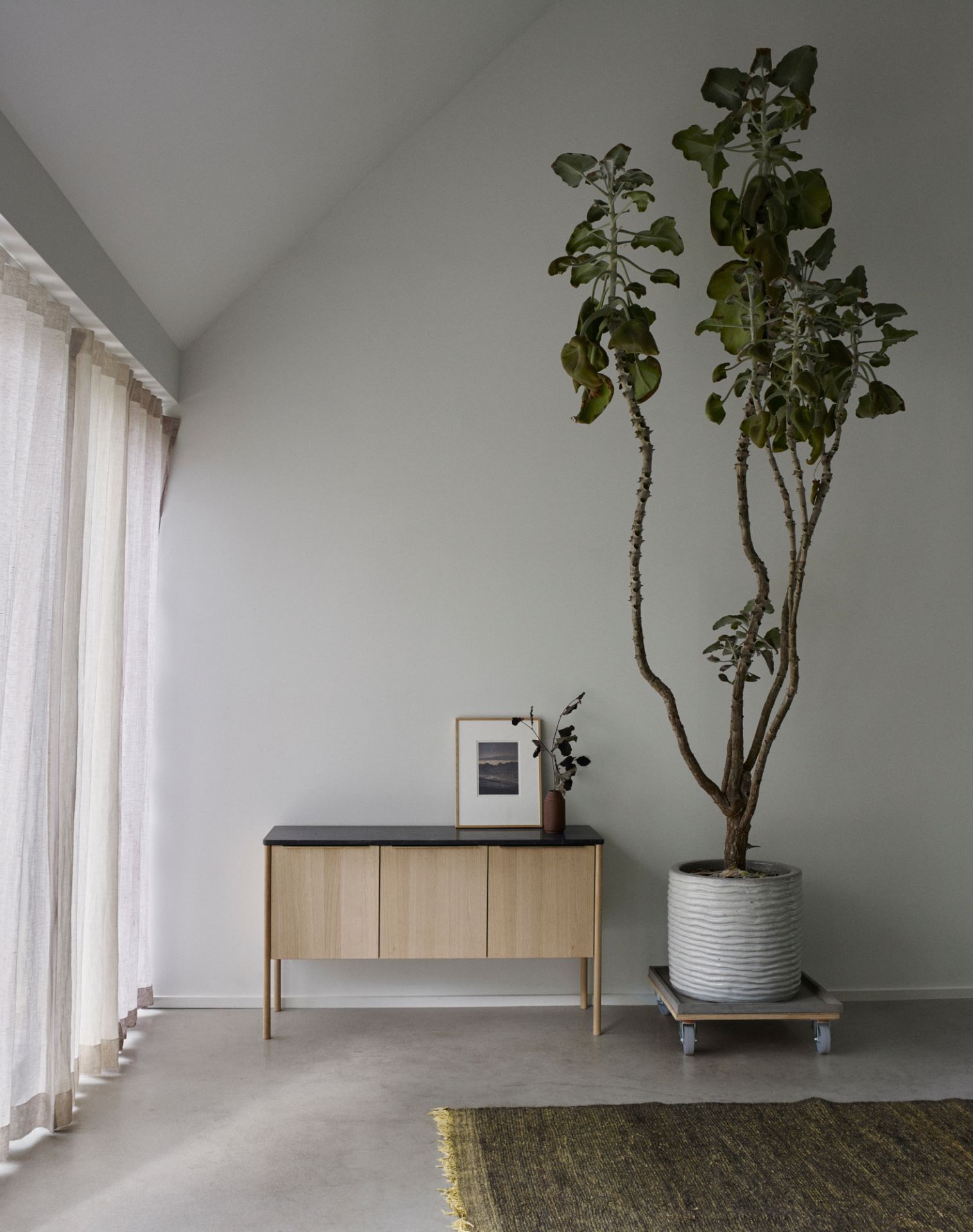 Jut Cabinet Sideboard Oak FSC Mix Skagerak