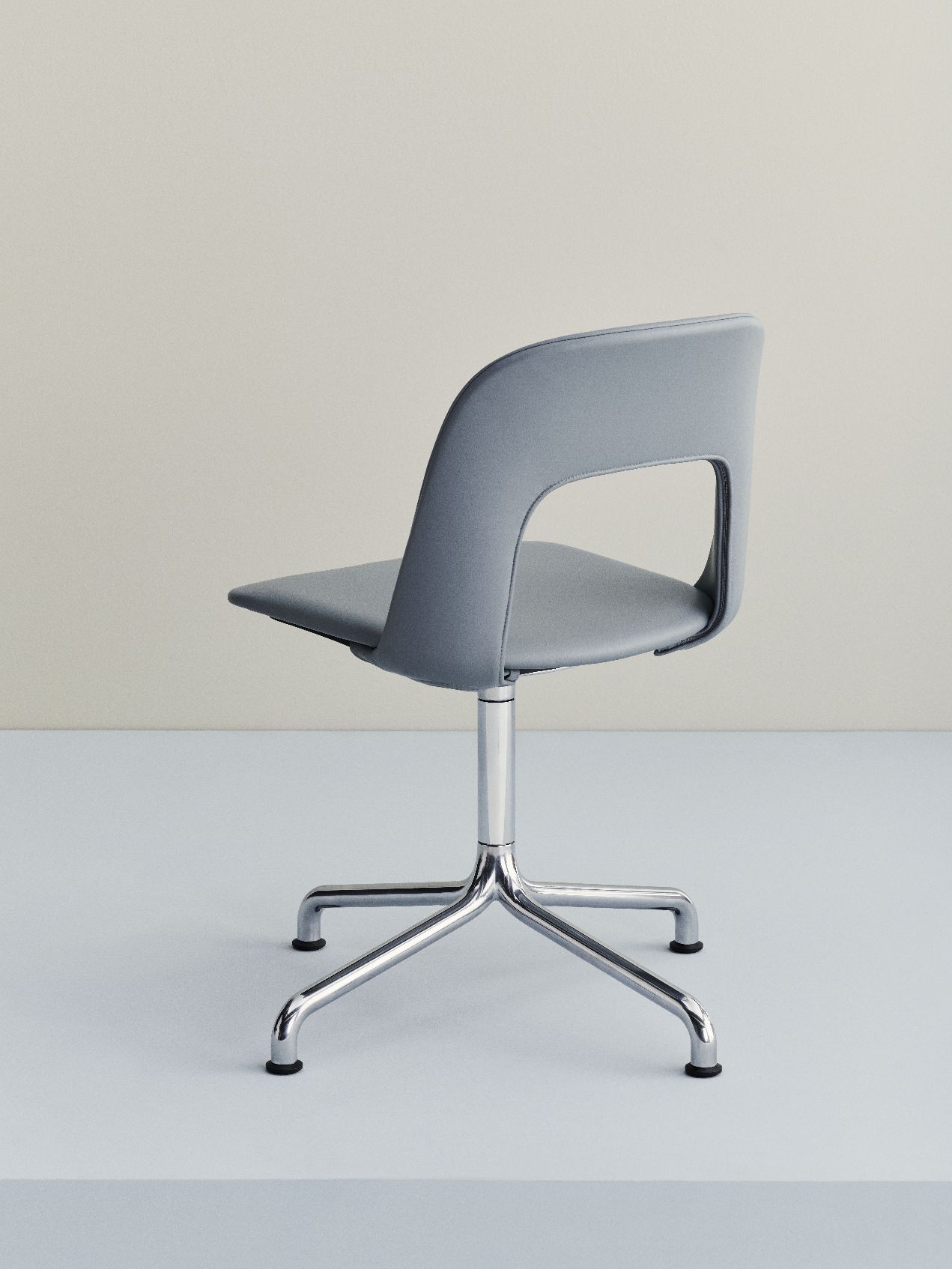 Layout Side Chair 154 4-star swivel chair Hay 