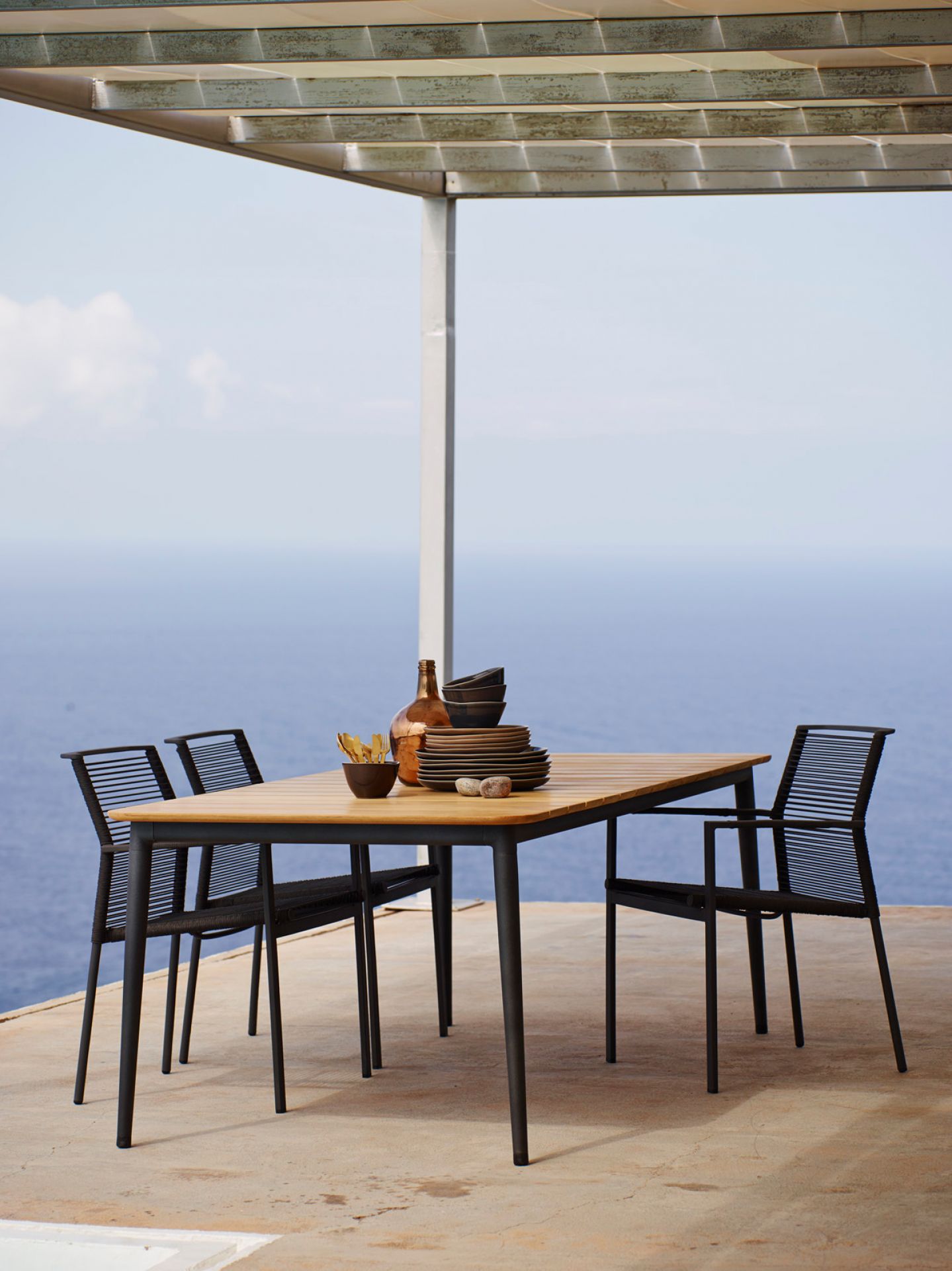 Edge Outdoor Armchair stackable Cane-Line