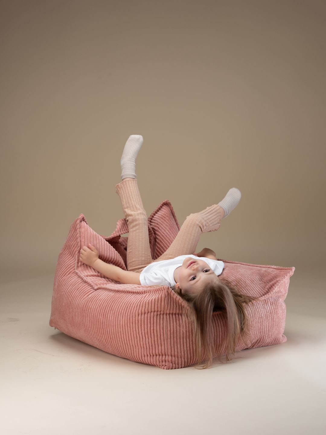 Children's beanbag armchair wide cord brown sugar Wigiwama