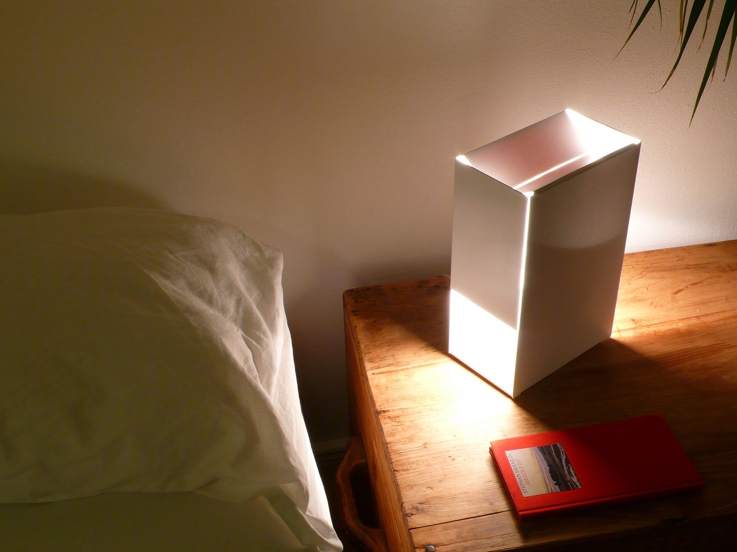 Table lamp Linea1 by Müller Möbelwerkstätten