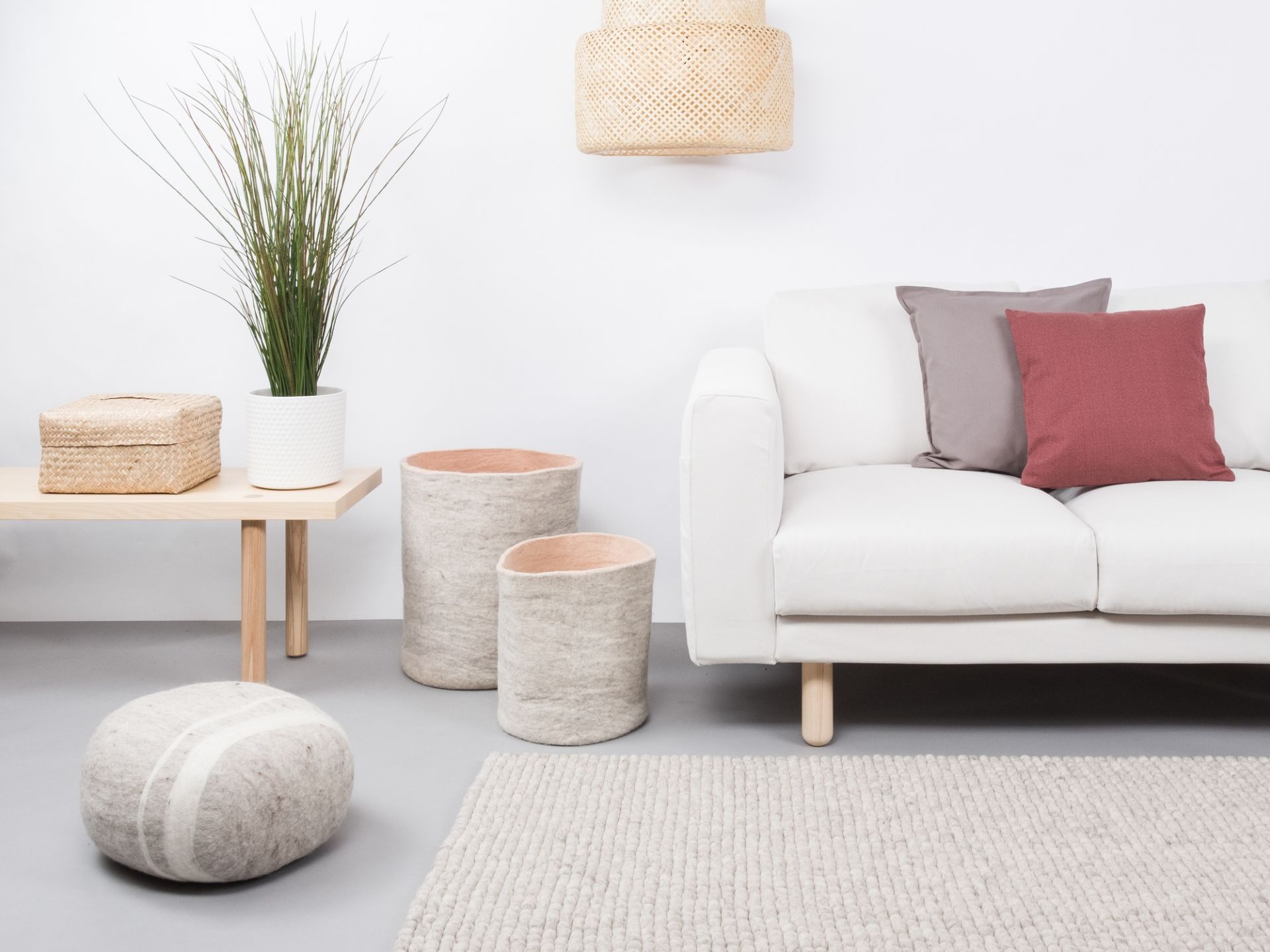Felt ball Carpet 160x230 cm Myfelt Hugo