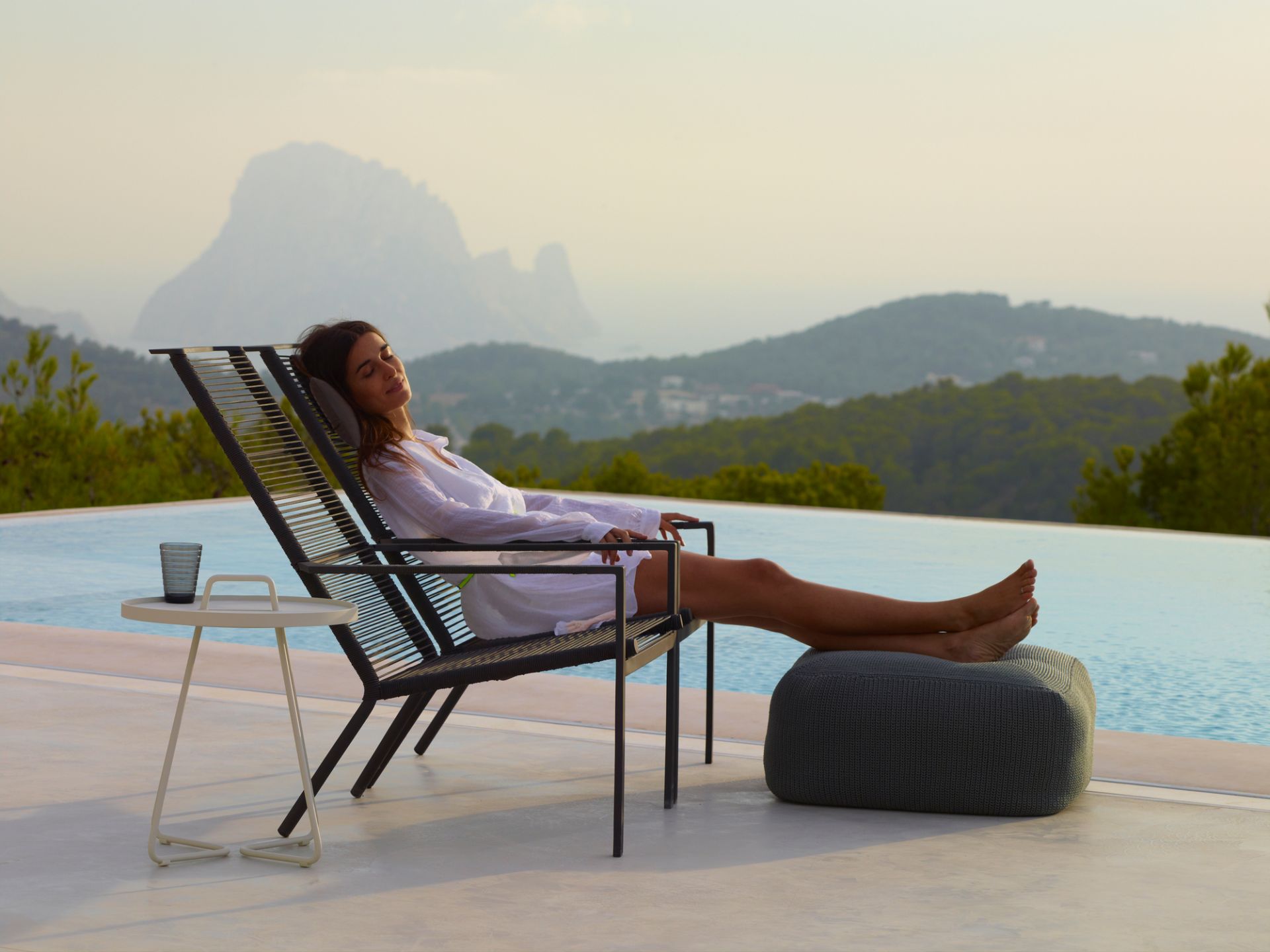 Edge Outdoor Highback armchair stackable Cane-Line