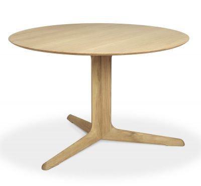Corto Table Round Oak oiled Ethnicraft