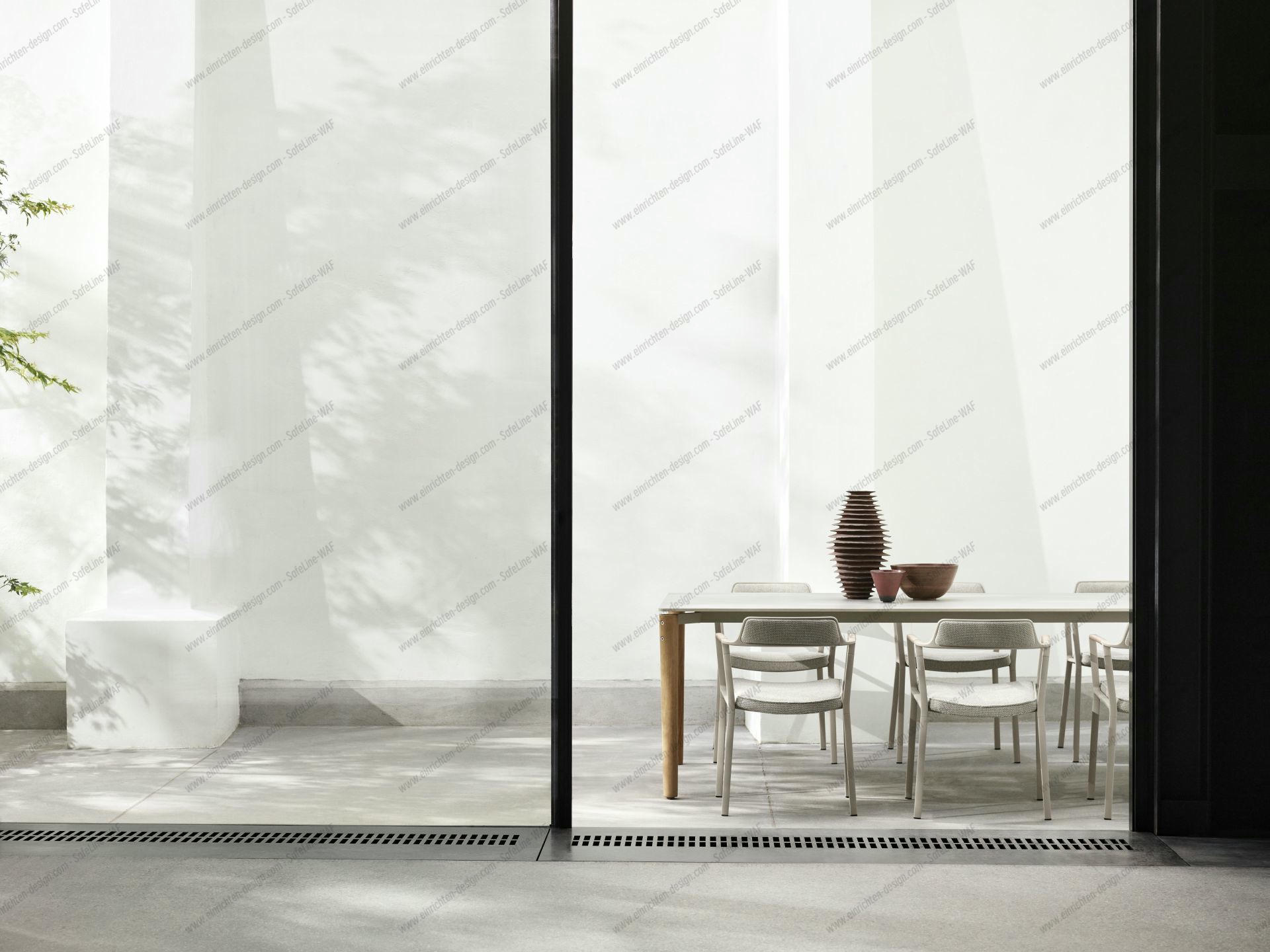 Open-Air Outdoor Table Vipp