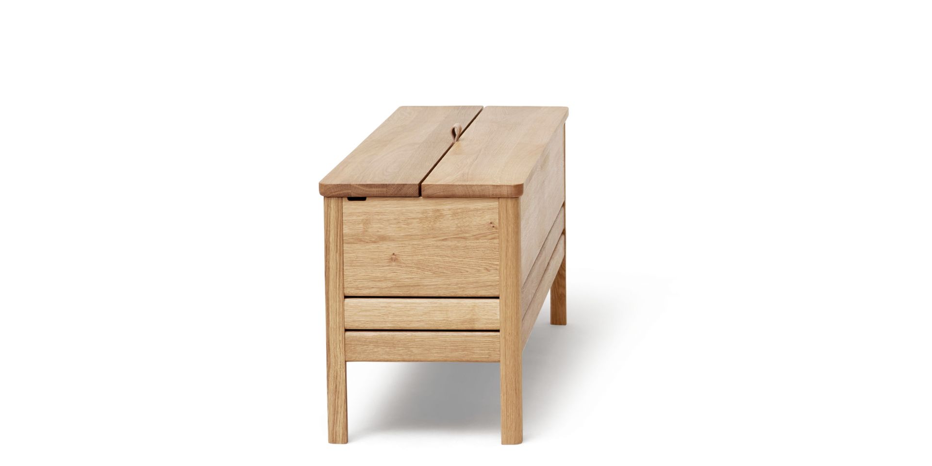 A Line Chest Bench 111 Oak white oiled Form & Refine