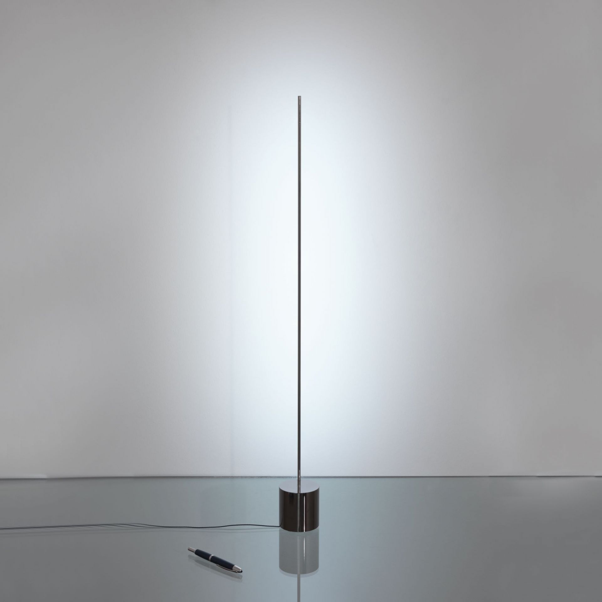Light Stick floor lamp Catellani & Smith